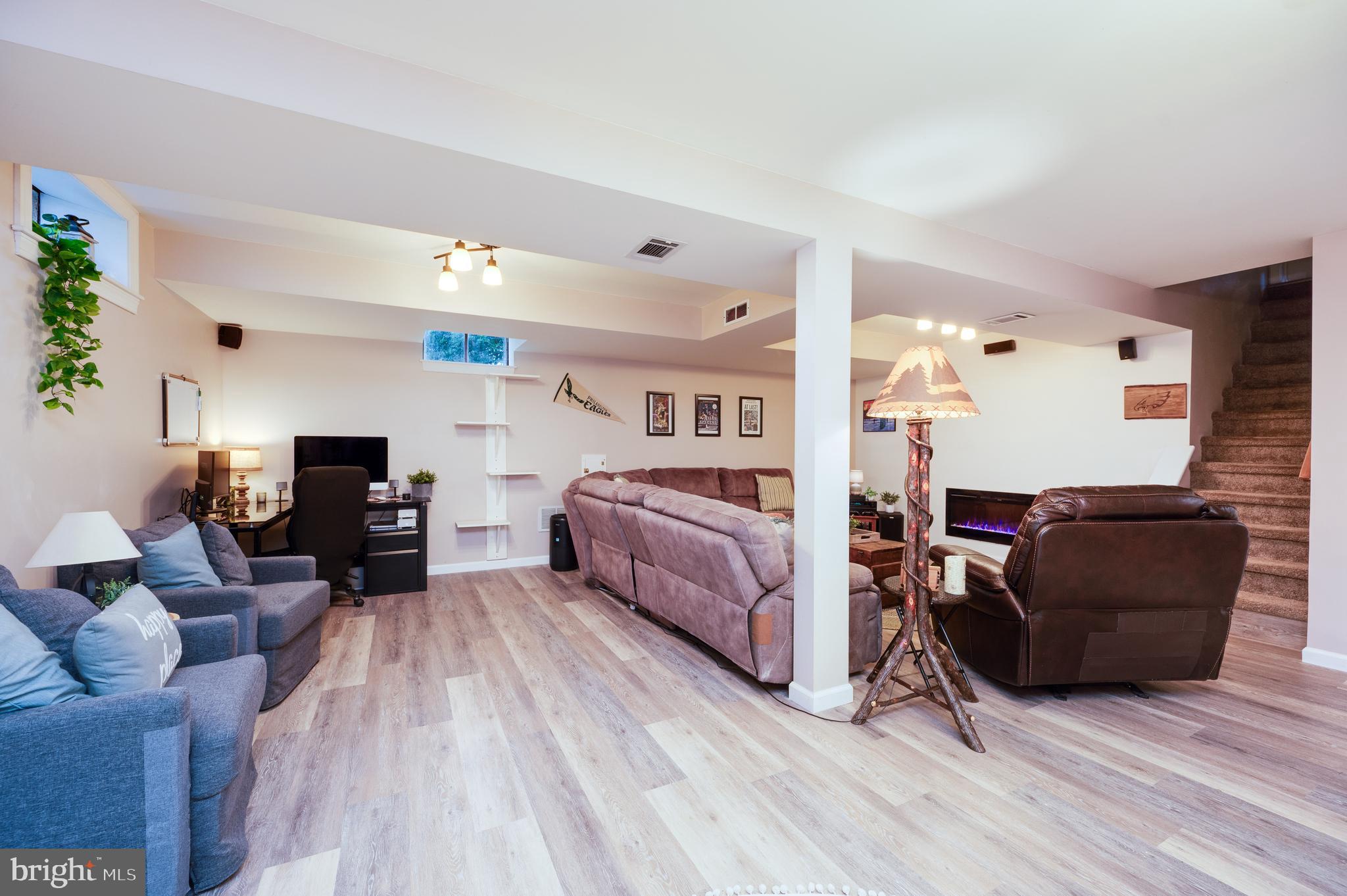 MUHLENBERG PARK - Residential