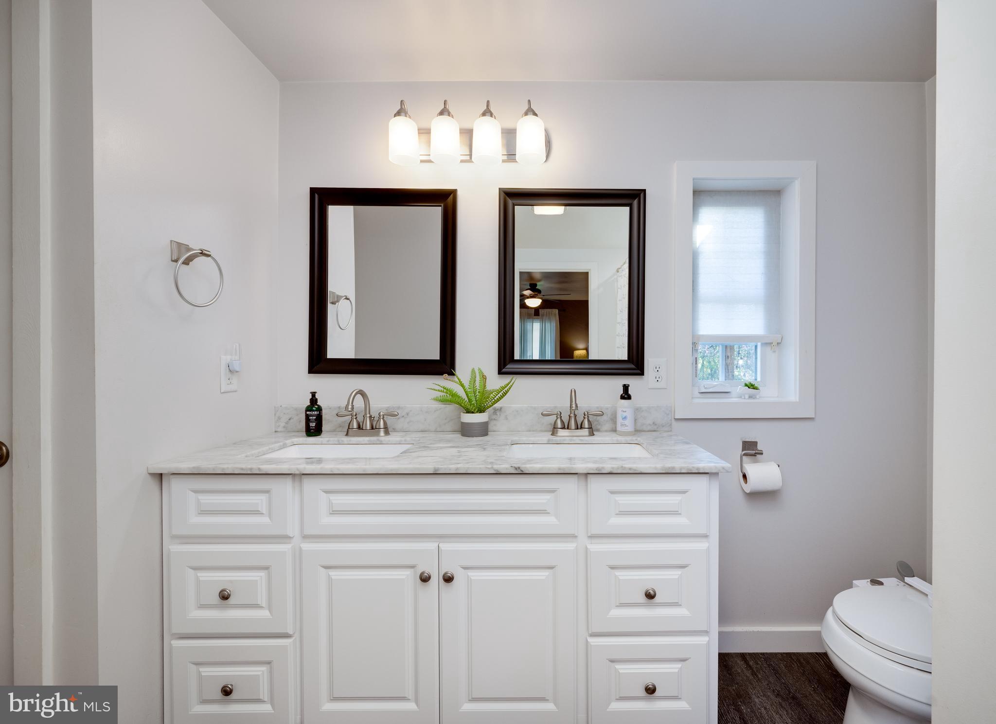 MUHLENBERG PARK - Residential