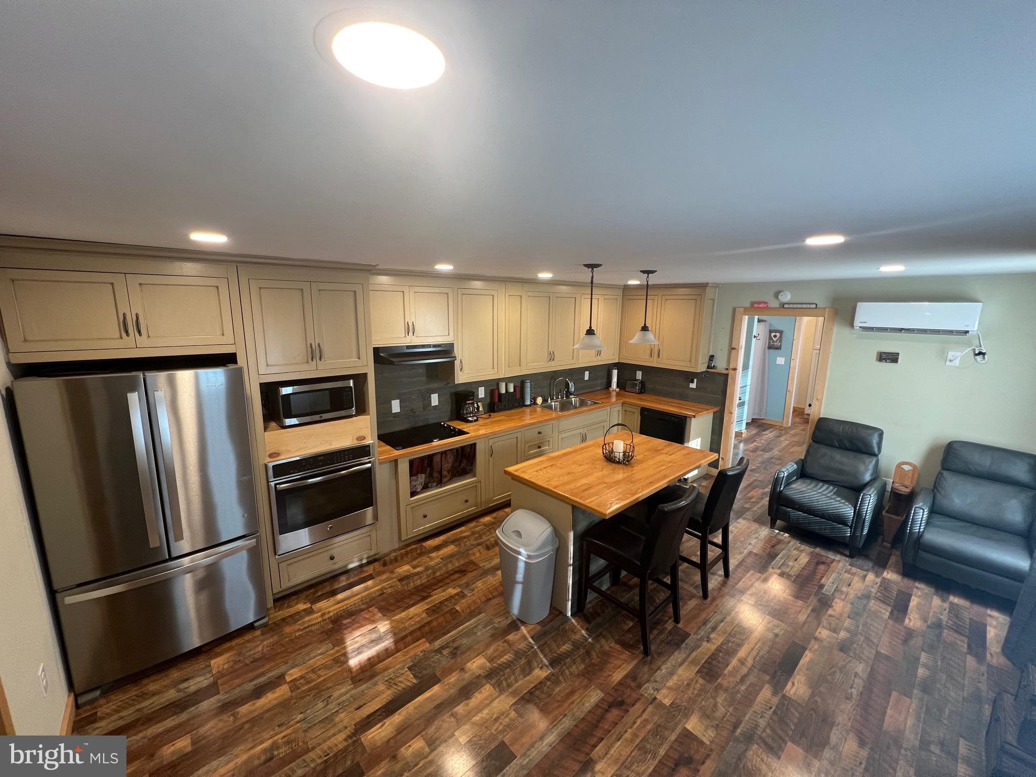 POTOMAC OVERLOOK SUBDIVISION - Residential