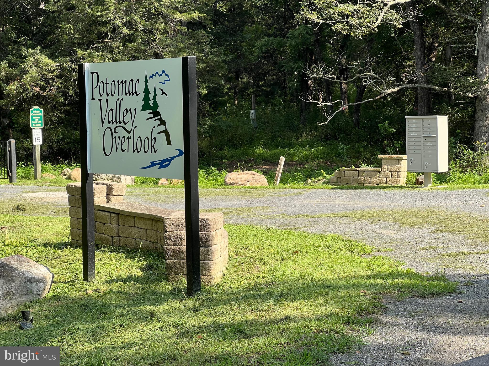 POTOMAC OVERLOOK SUBDIVISION - Residential