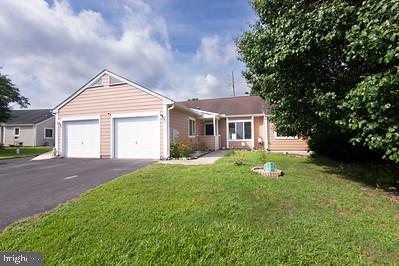 906 JAMES COURT
