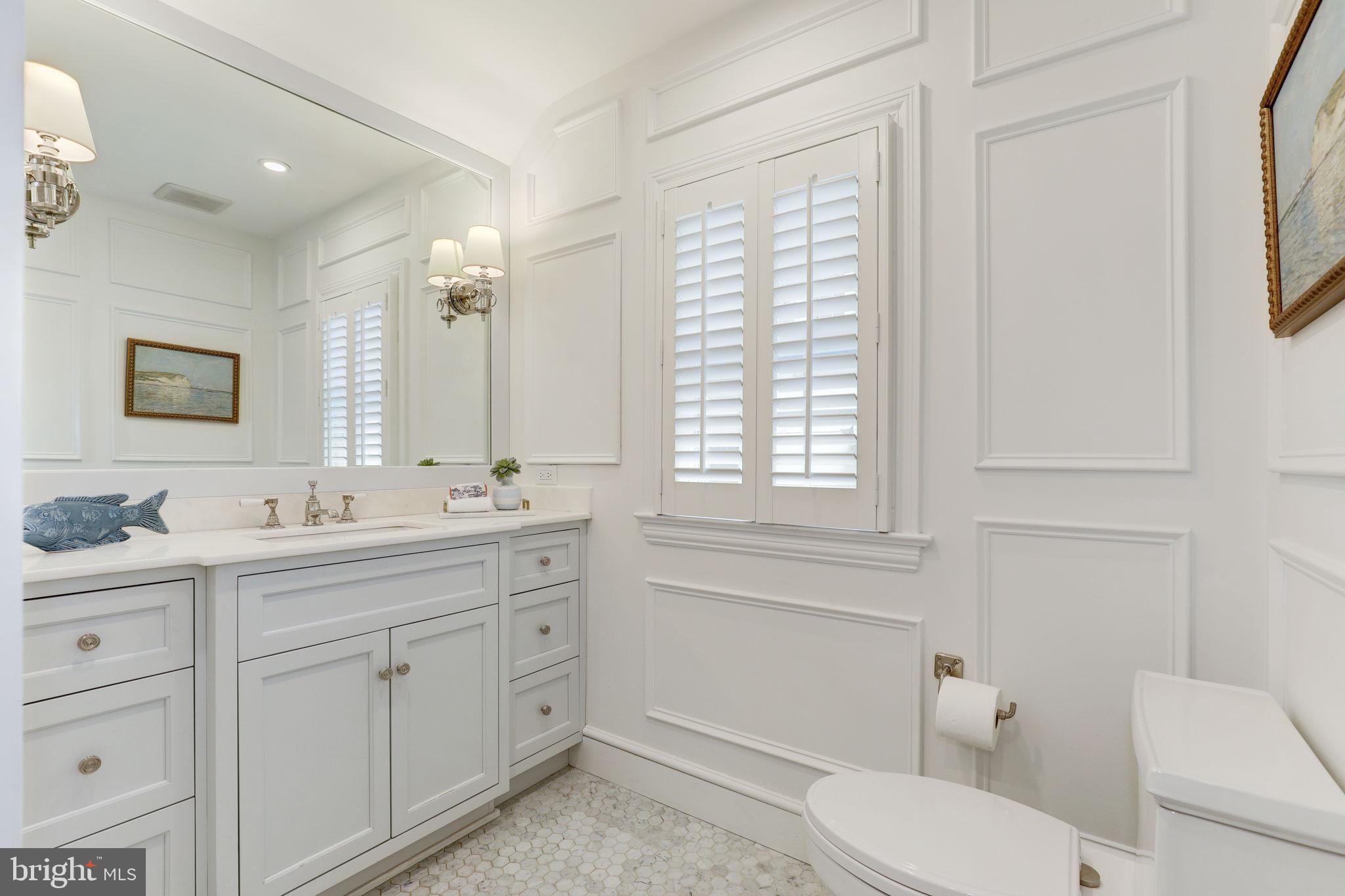 CHEVY CHASE - Residential