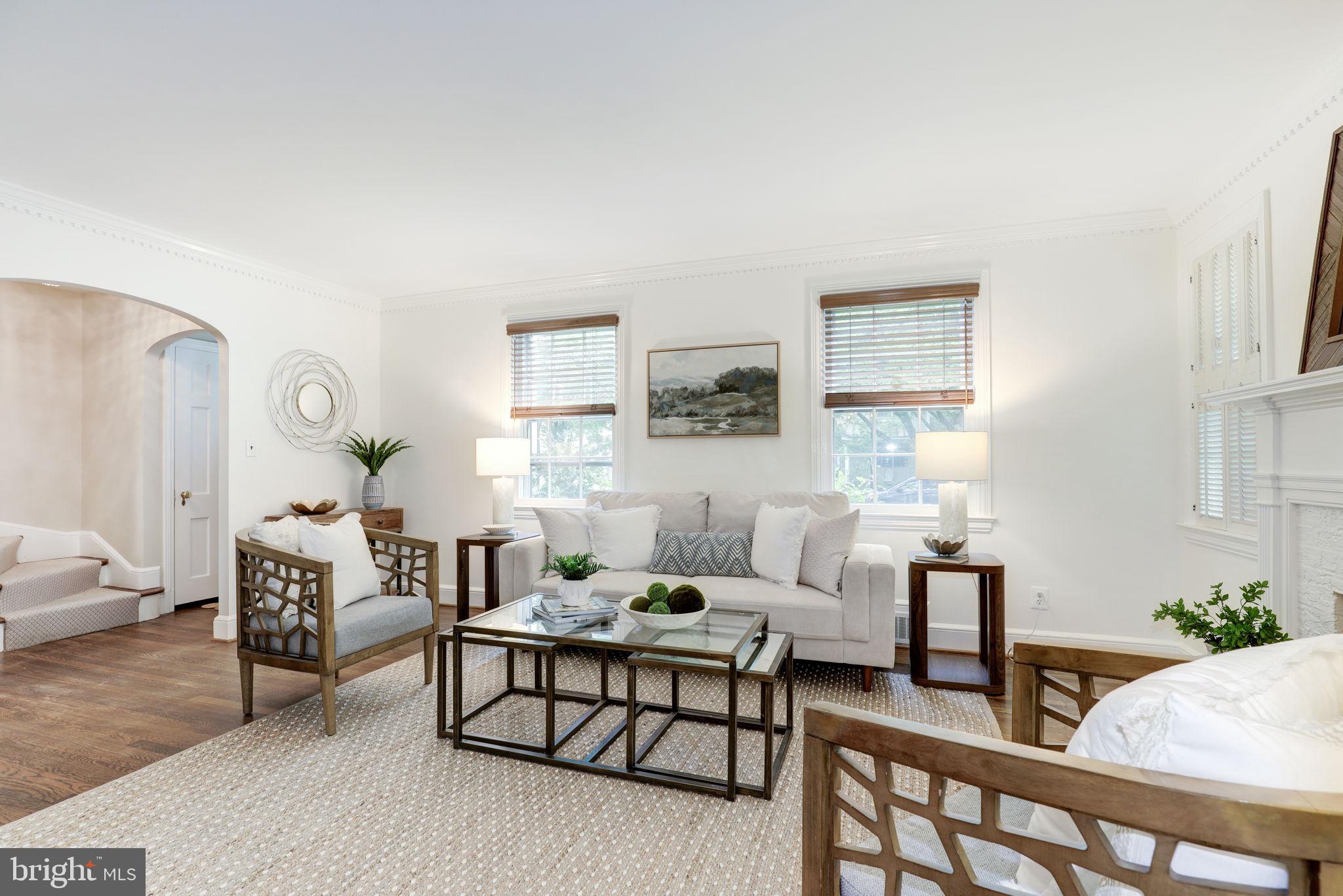 CHEVY CHASE - Residential