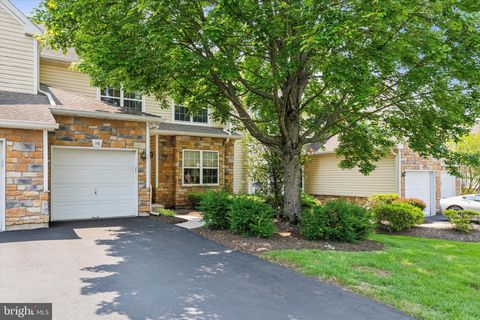 148 CANTERBURY LANE BLUE BELL PA 19422