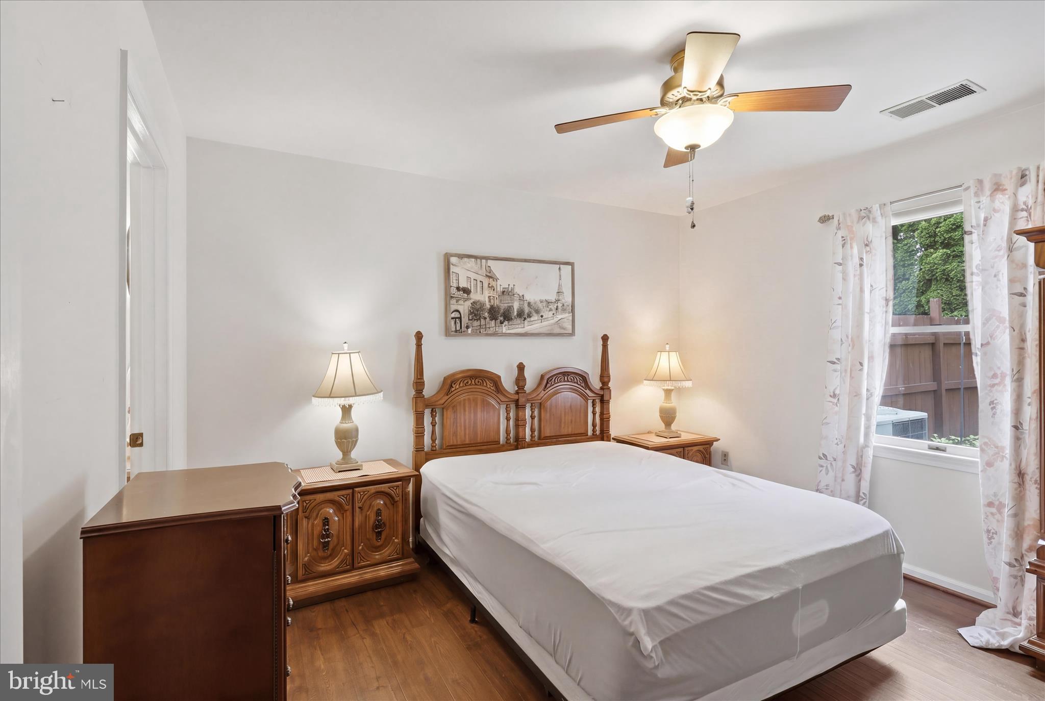 TOWNE OAK VILLAGE - Residential