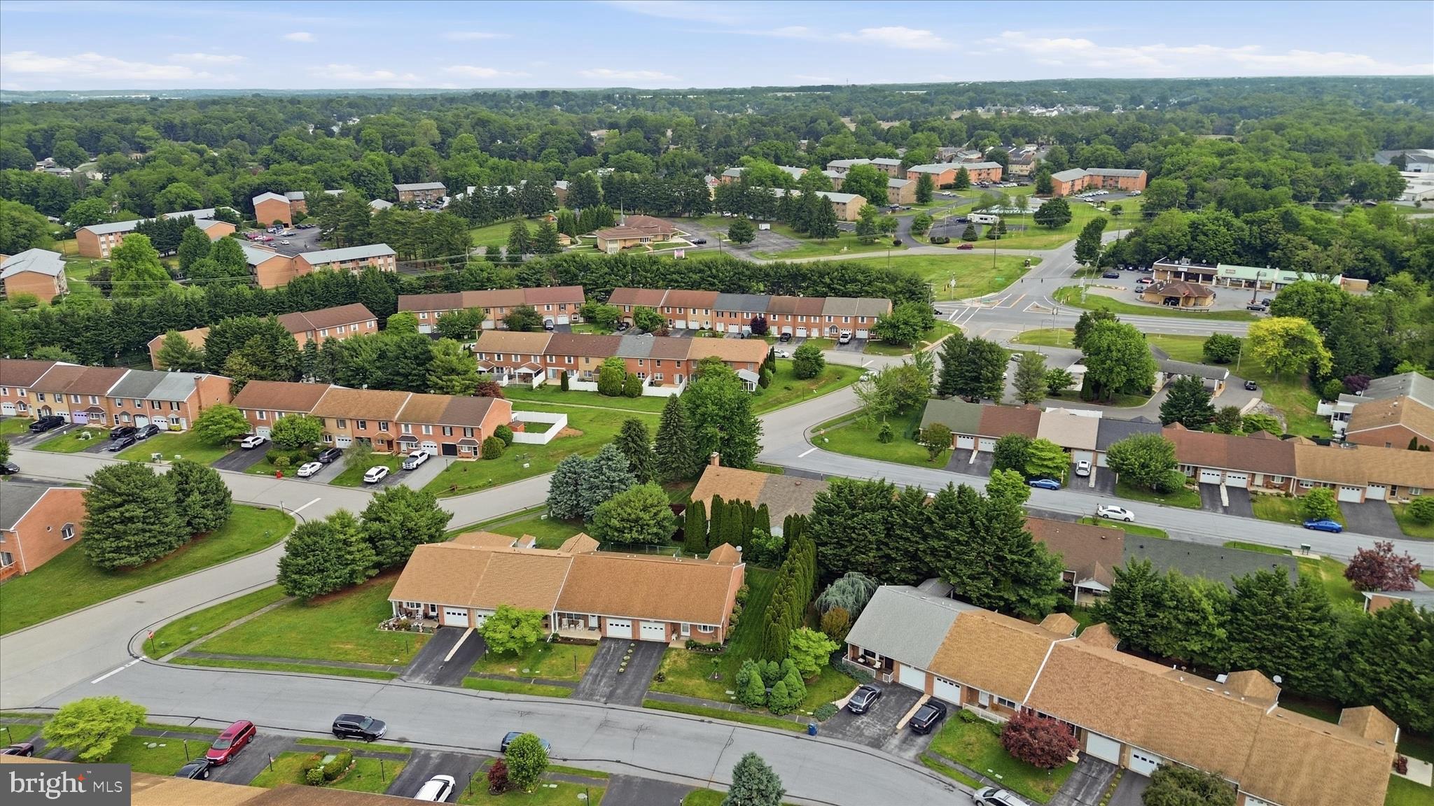 TOWNE OAK VILLAGE - Residential