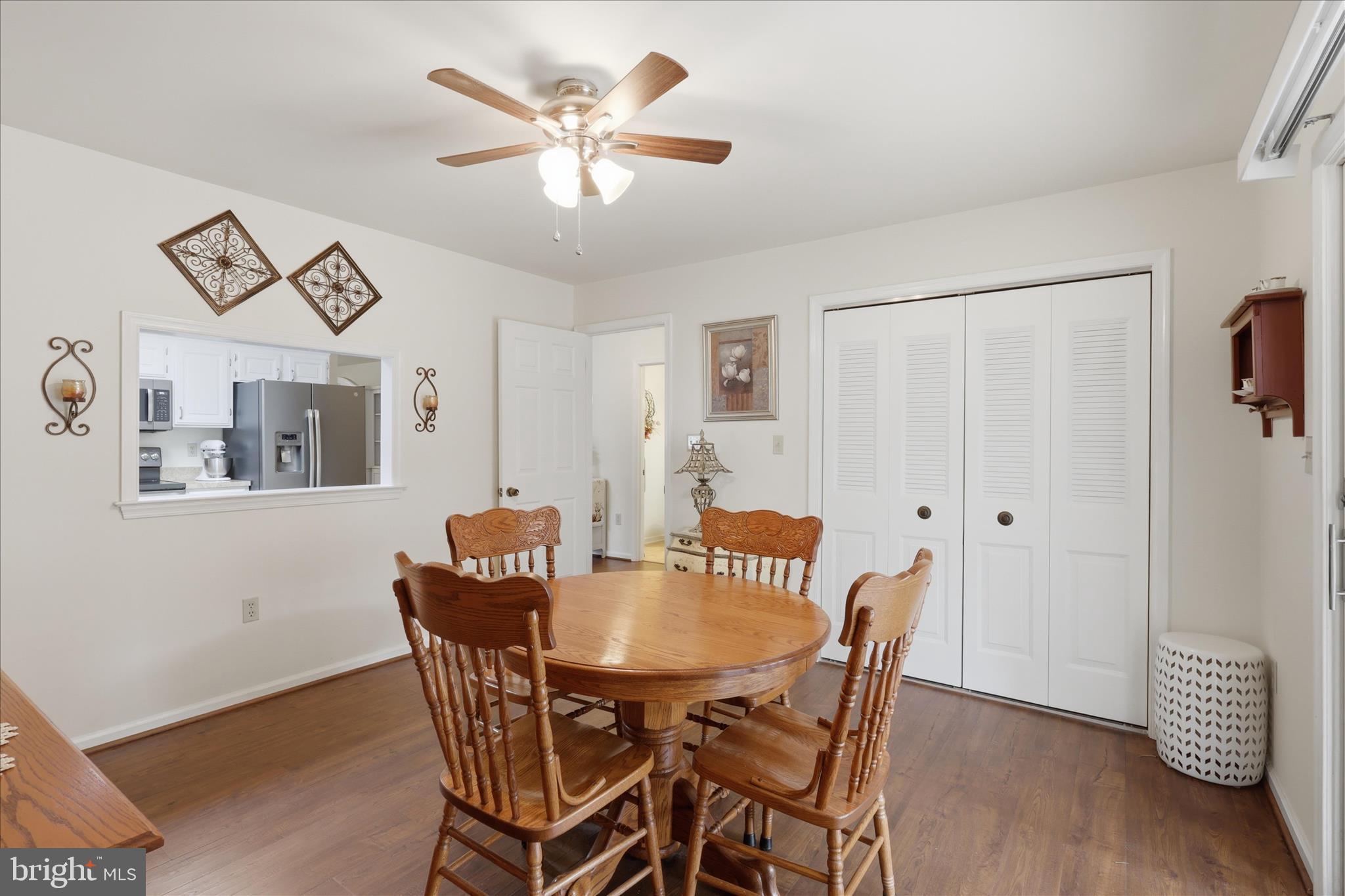 TOWNE OAK VILLAGE - Residential