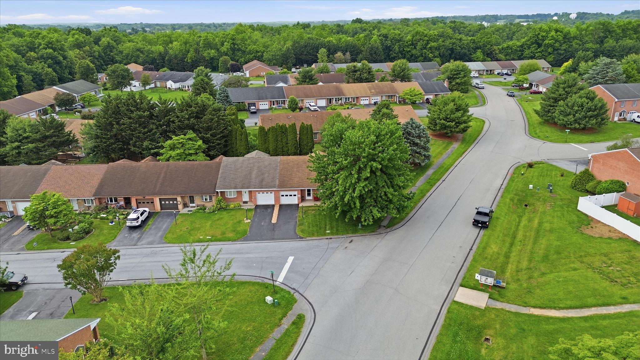 TOWNE OAK VILLAGE - Residential