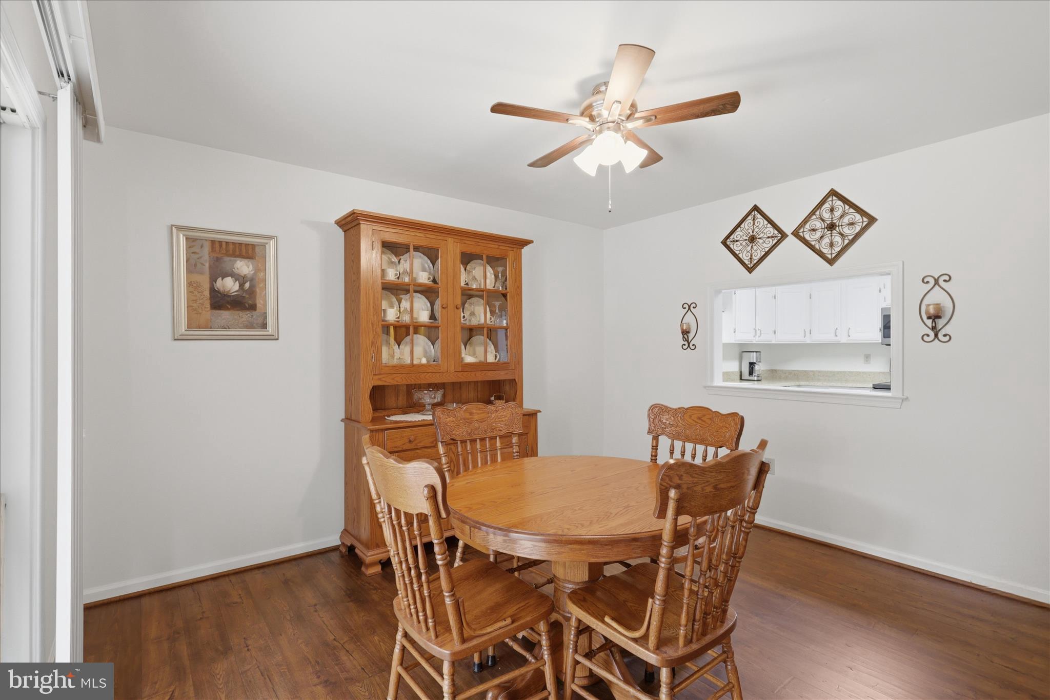 TOWNE OAK VILLAGE - Residential