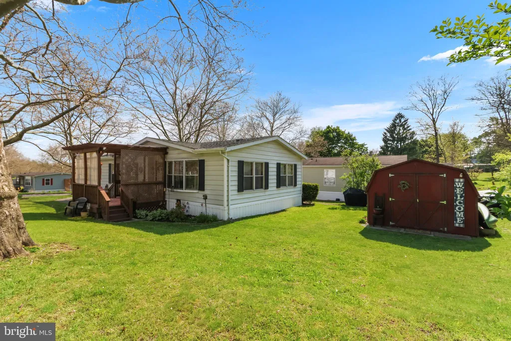 Additional image 2 of 17 Valley View Drive, Bath, PA 18014