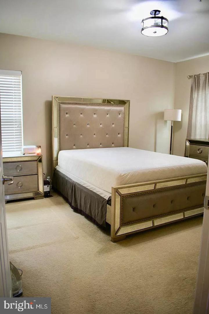 WYNDHOLME WOODS - Residential