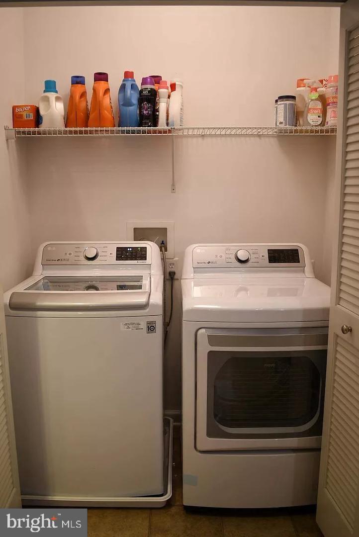 WYNDHOLME WOODS - Residential