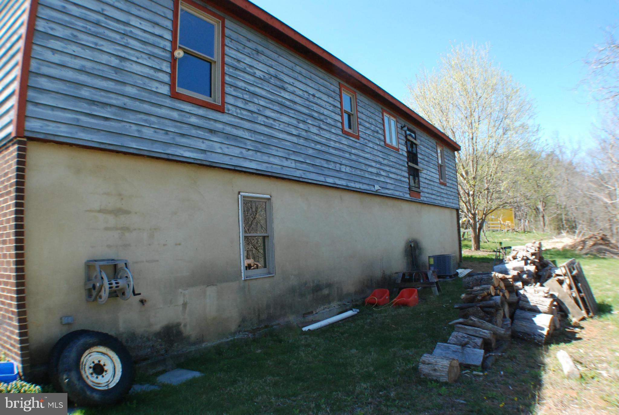 NEIGHBORHOOD - Residential