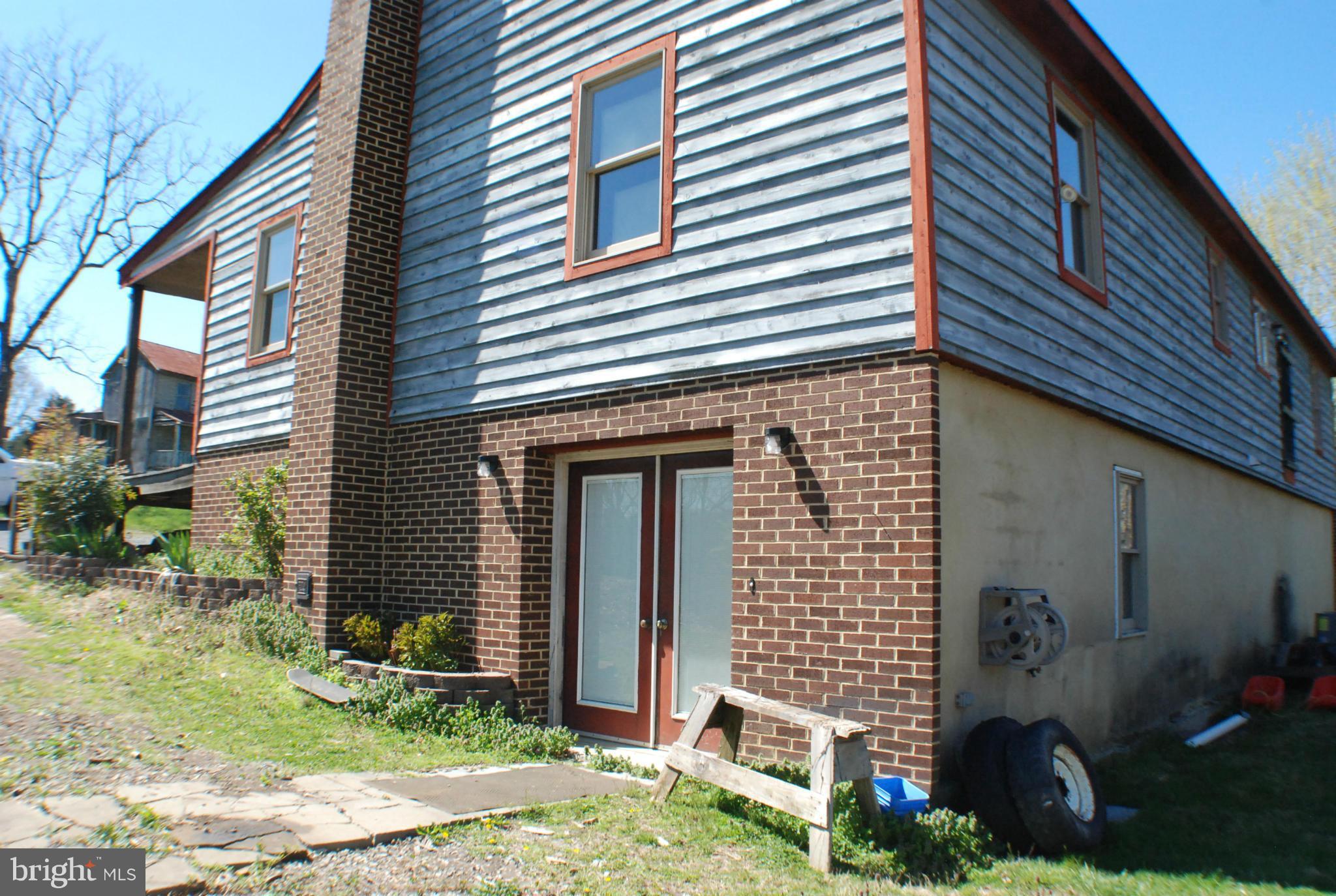 NEIGHBORHOOD - Residential