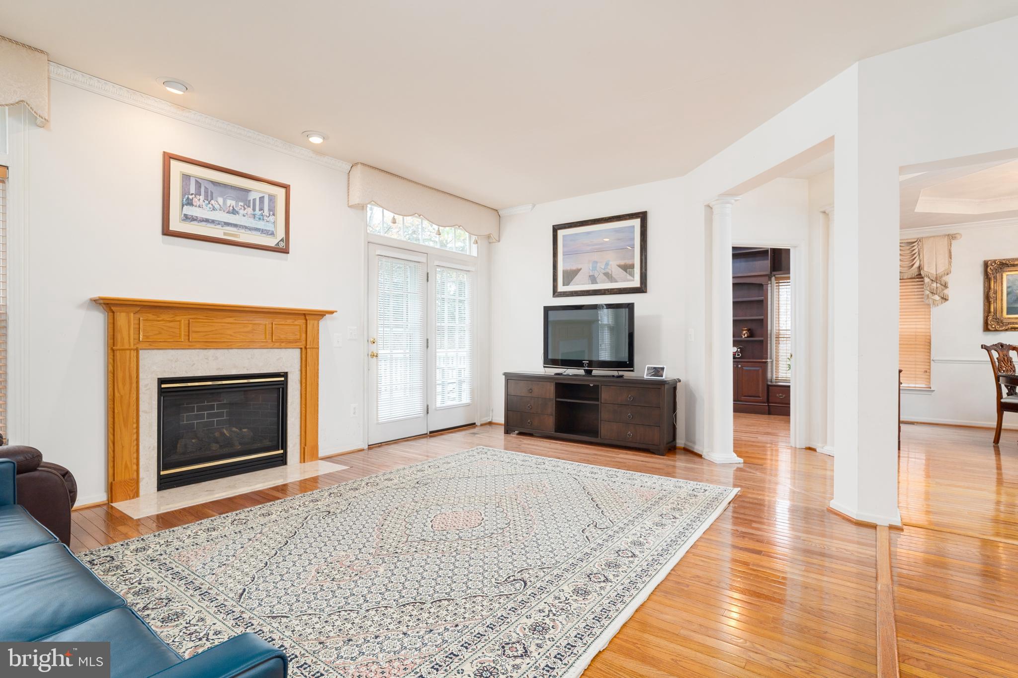 LORTON TOWN CNTR LANDBAY - Residential