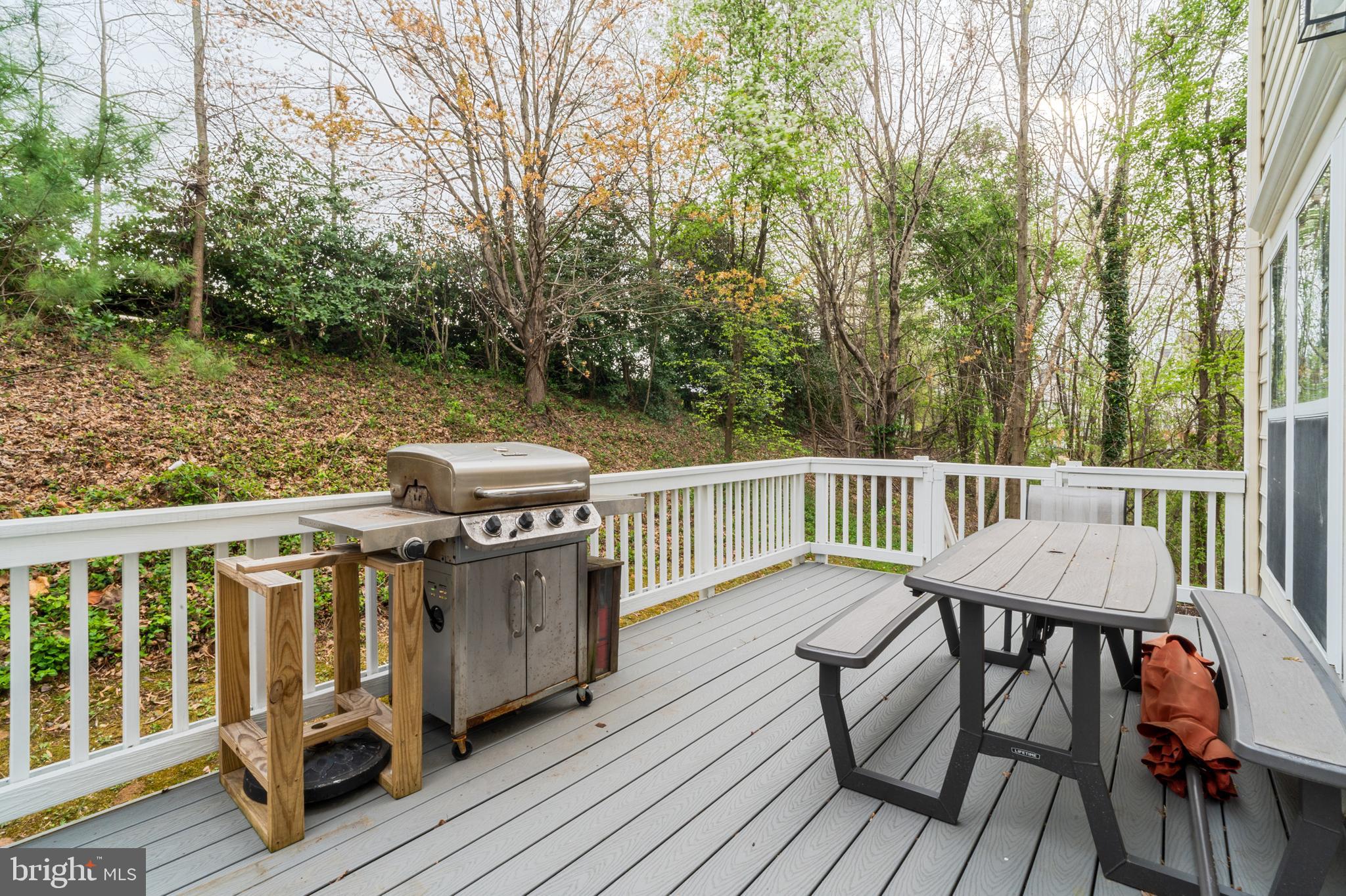 LORTON TOWN CNTR LANDBAY - Residential