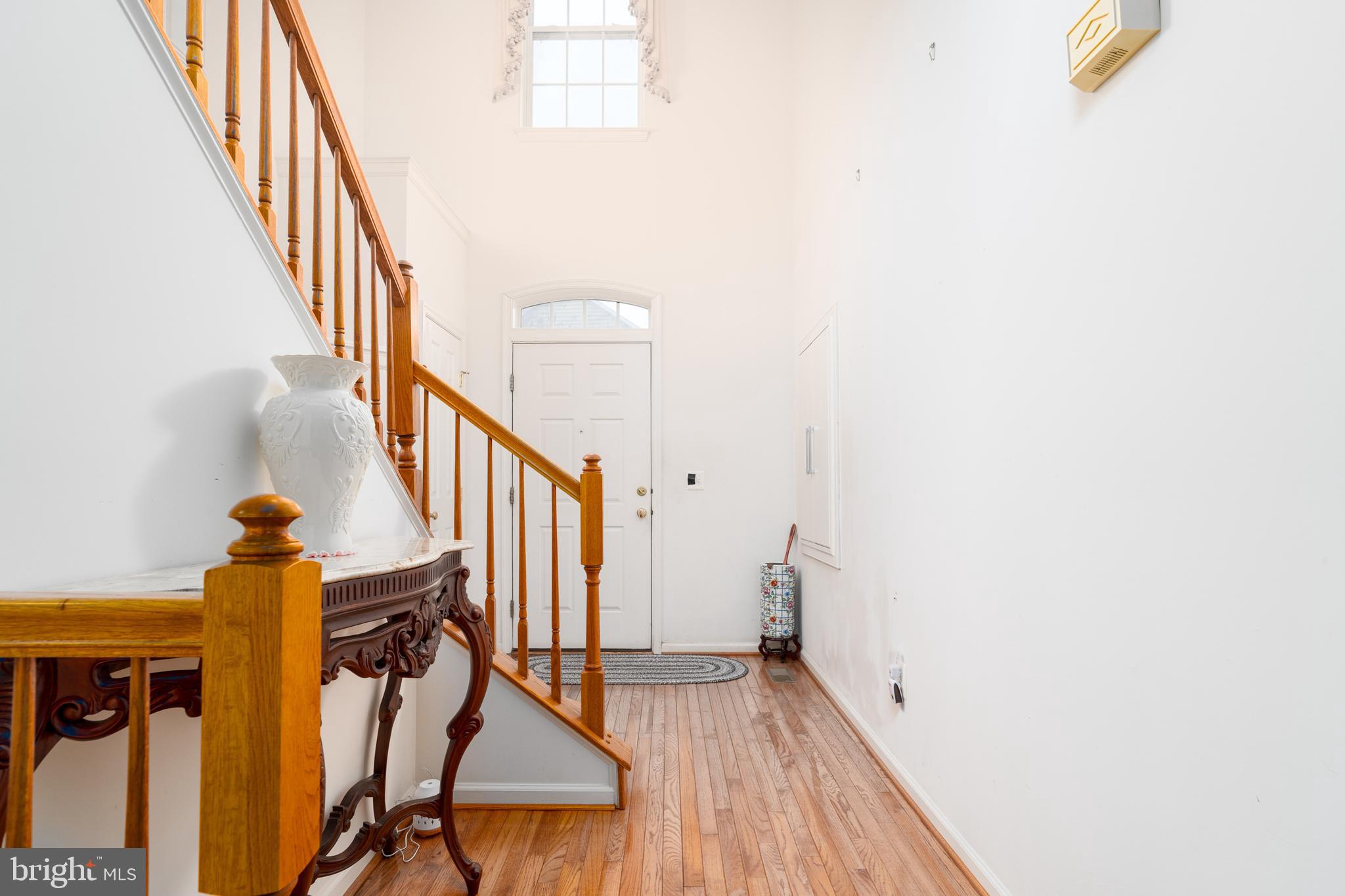 LORTON TOWN CNTR LANDBAY - Residential