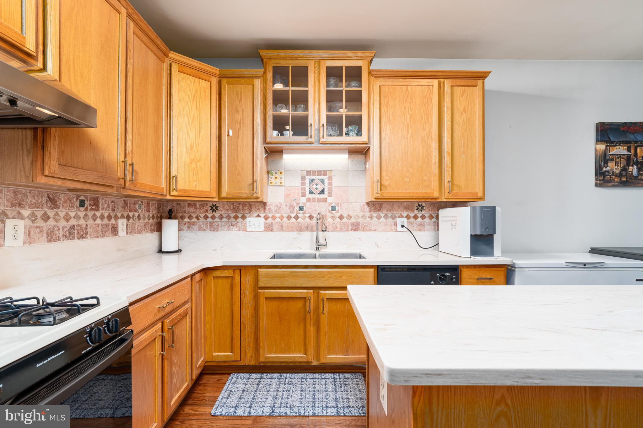 LORTON TOWN CNTR LANDBAY - Residential