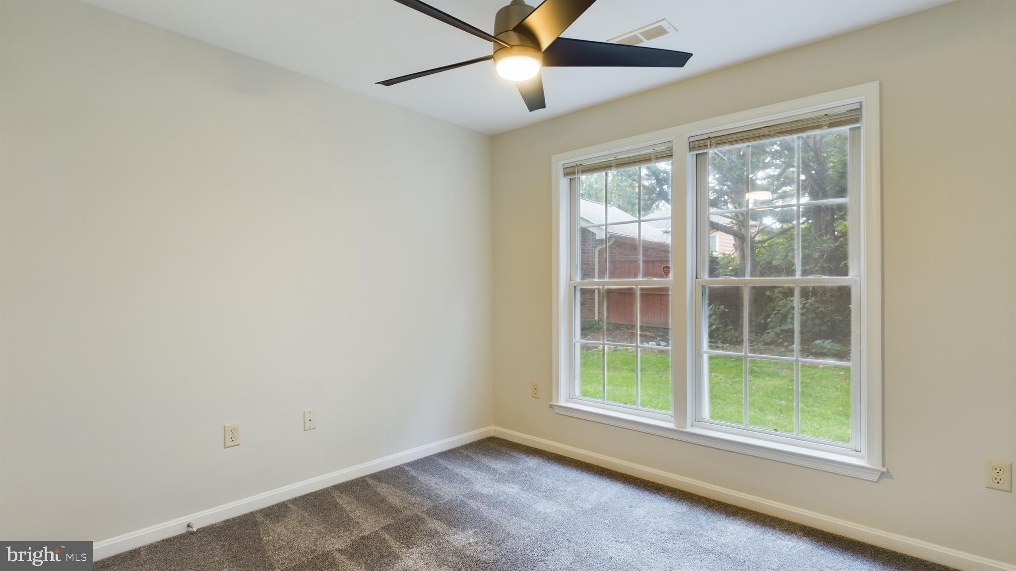 DREAMERS COVE - Residential