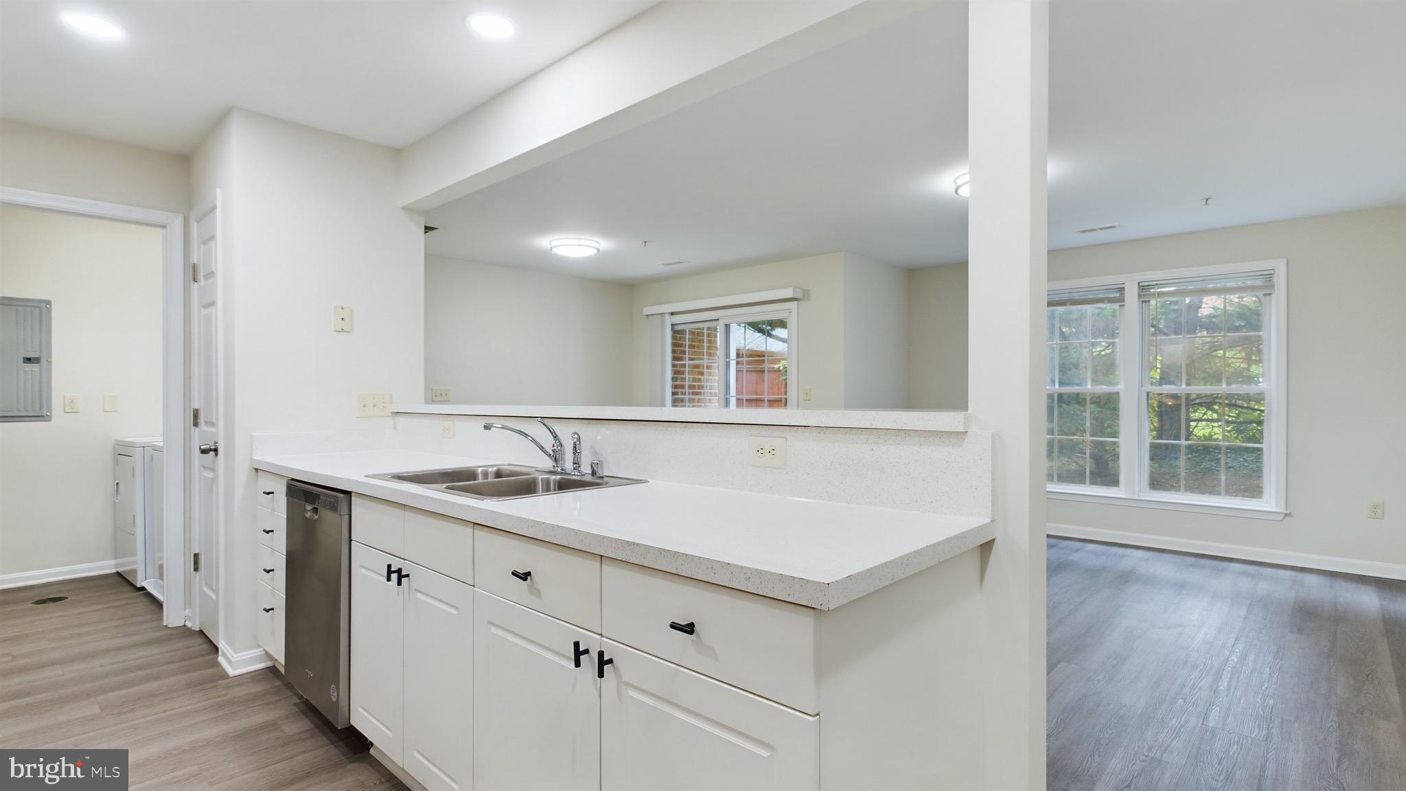 DREAMERS COVE - Residential