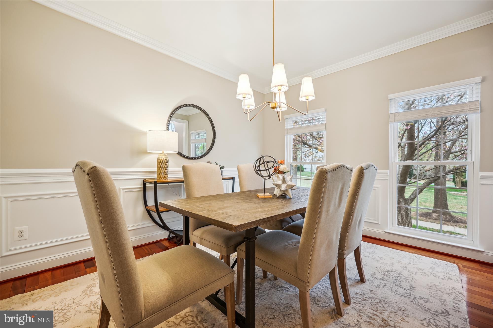 KINGS CROSSING - Residential