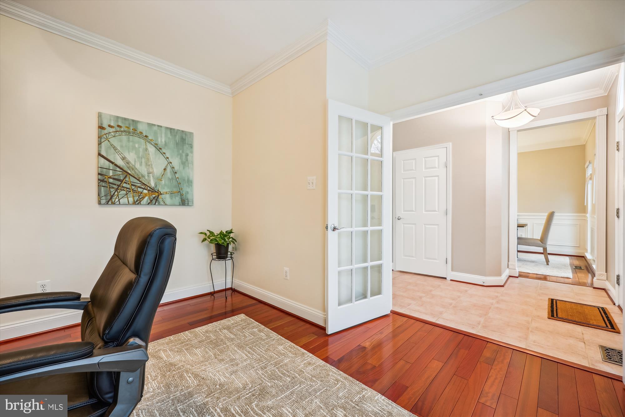 KINGS CROSSING - Residential