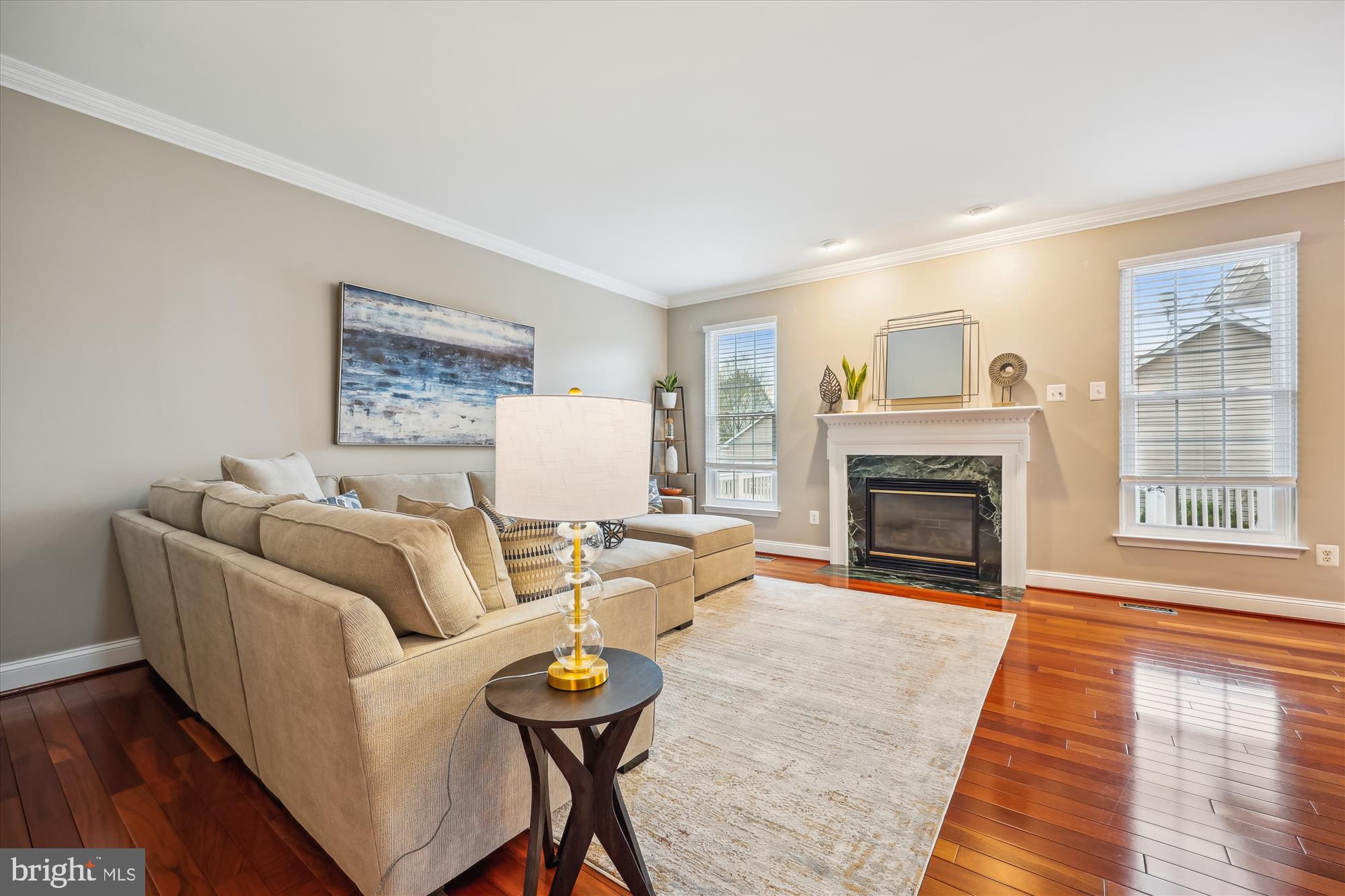 KINGS CROSSING - Residential