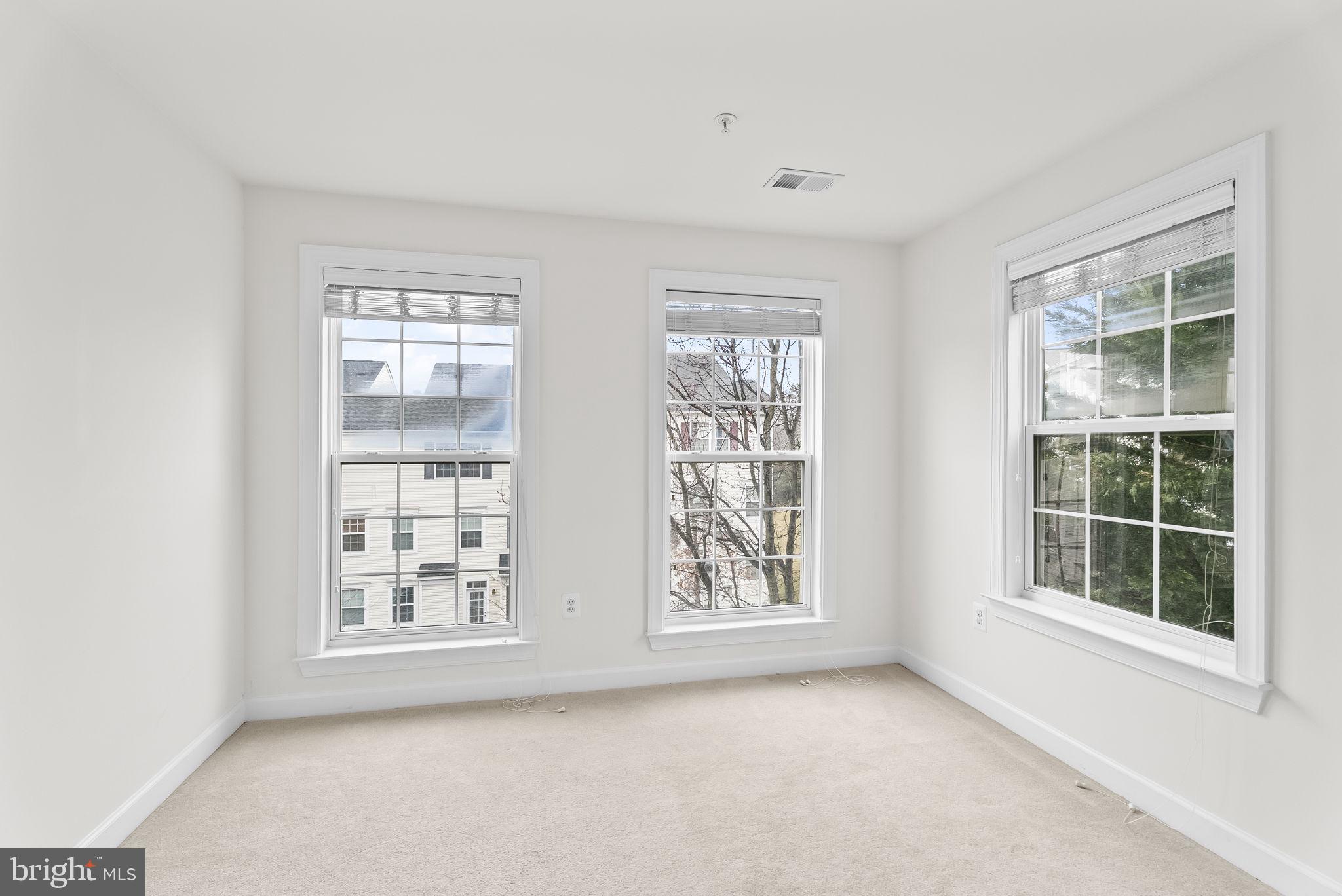 CARRIAGES AT RUSSETT - Residential