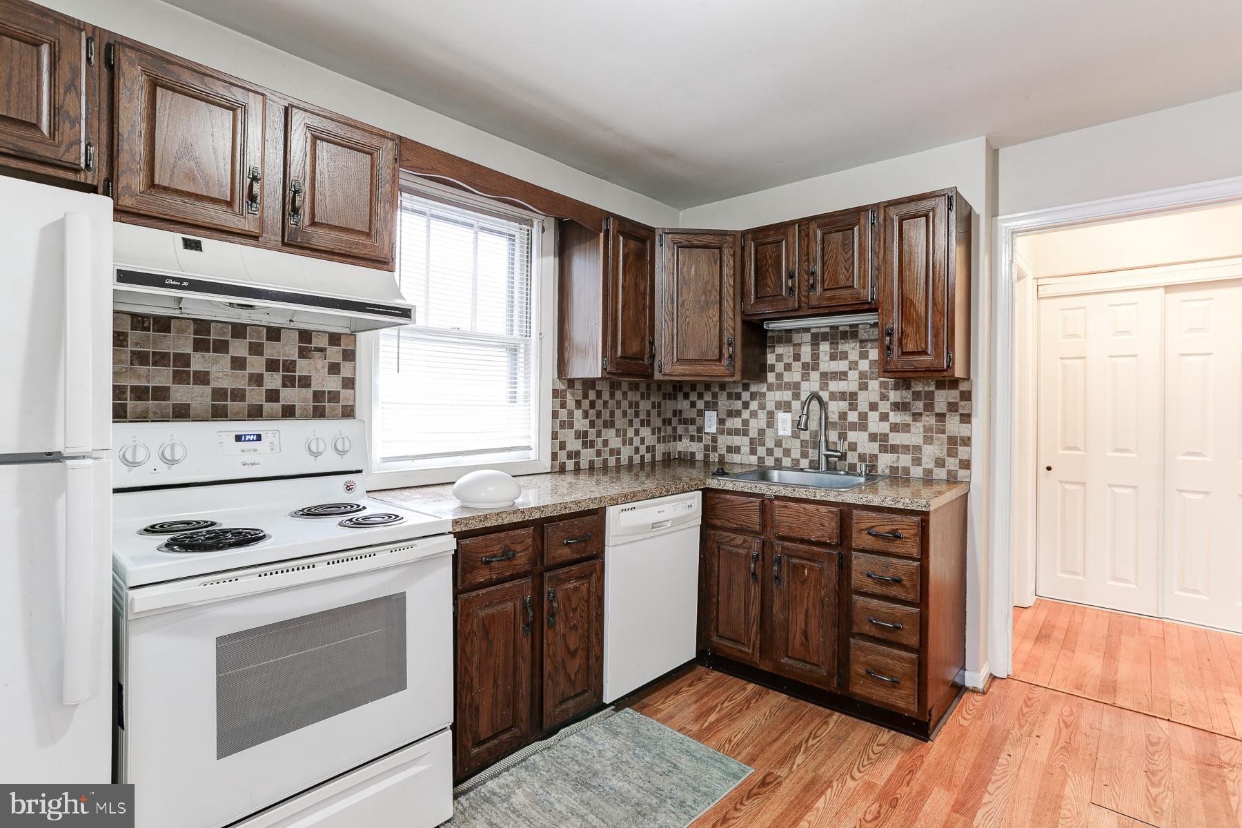 CAMP HILL BOROUGH - Residential Lease