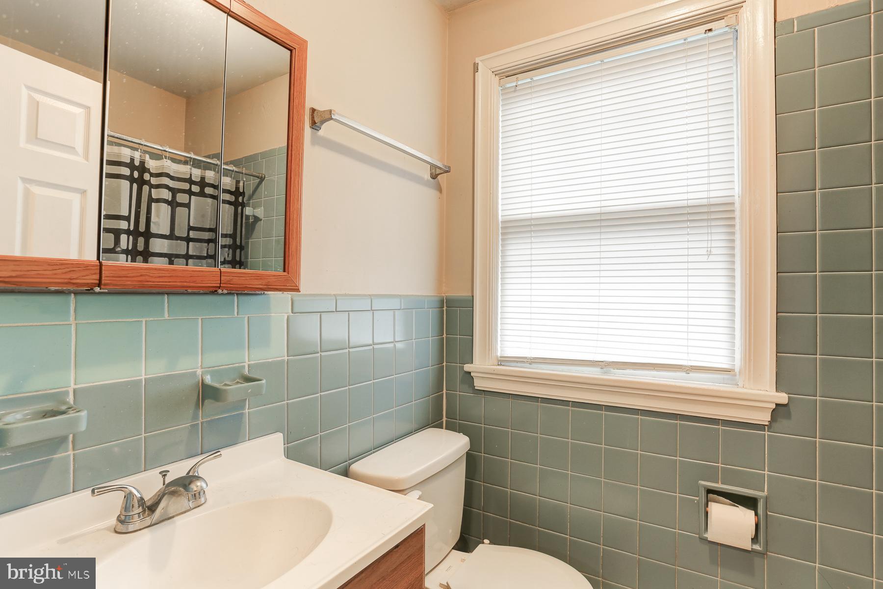 CAMP HILL BOROUGH - Residential Lease