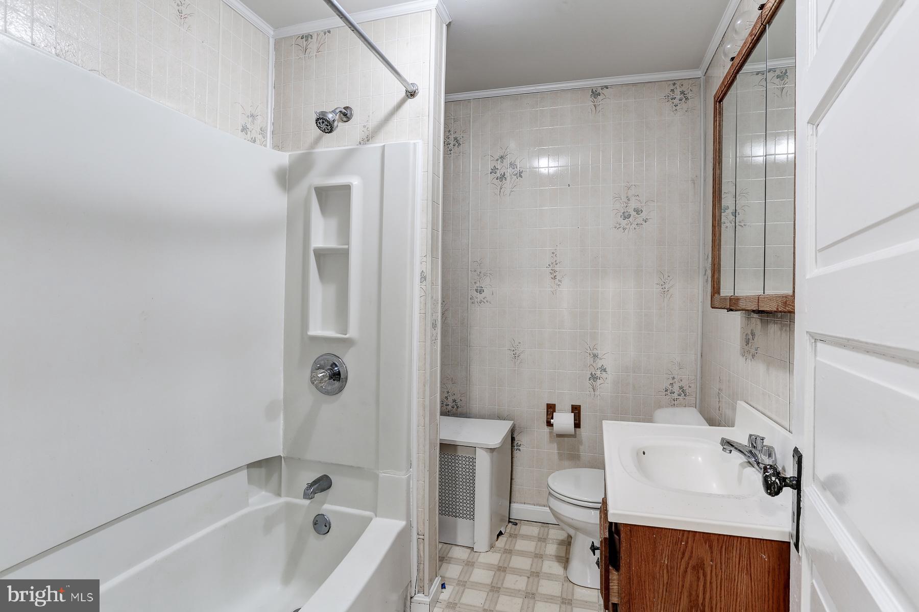 CAMP HILL BOROUGH - Residential Lease