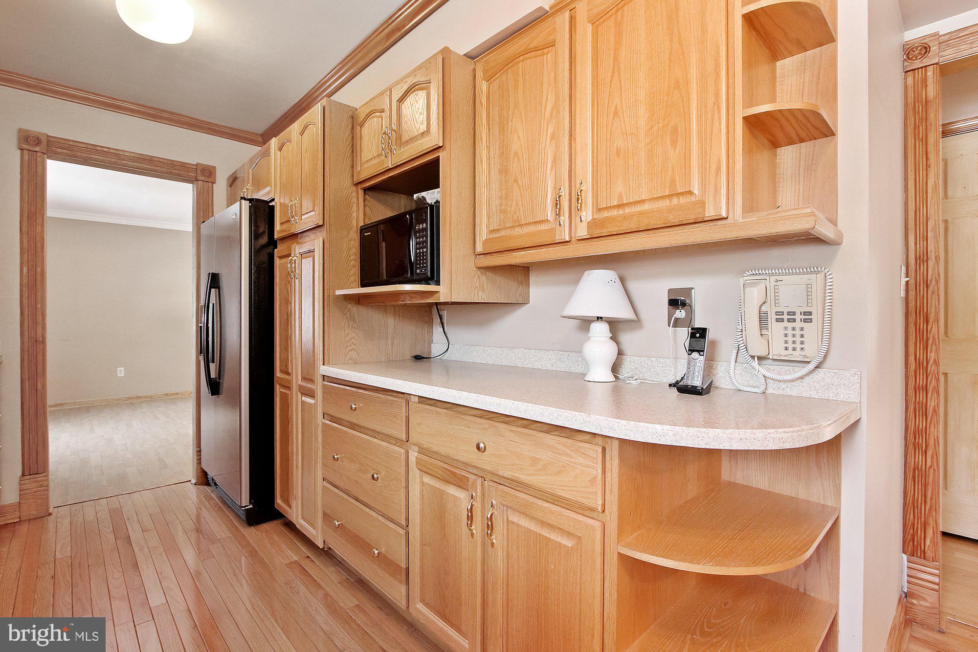 VILLAGE OF HICKORY HOLLOW - Residential