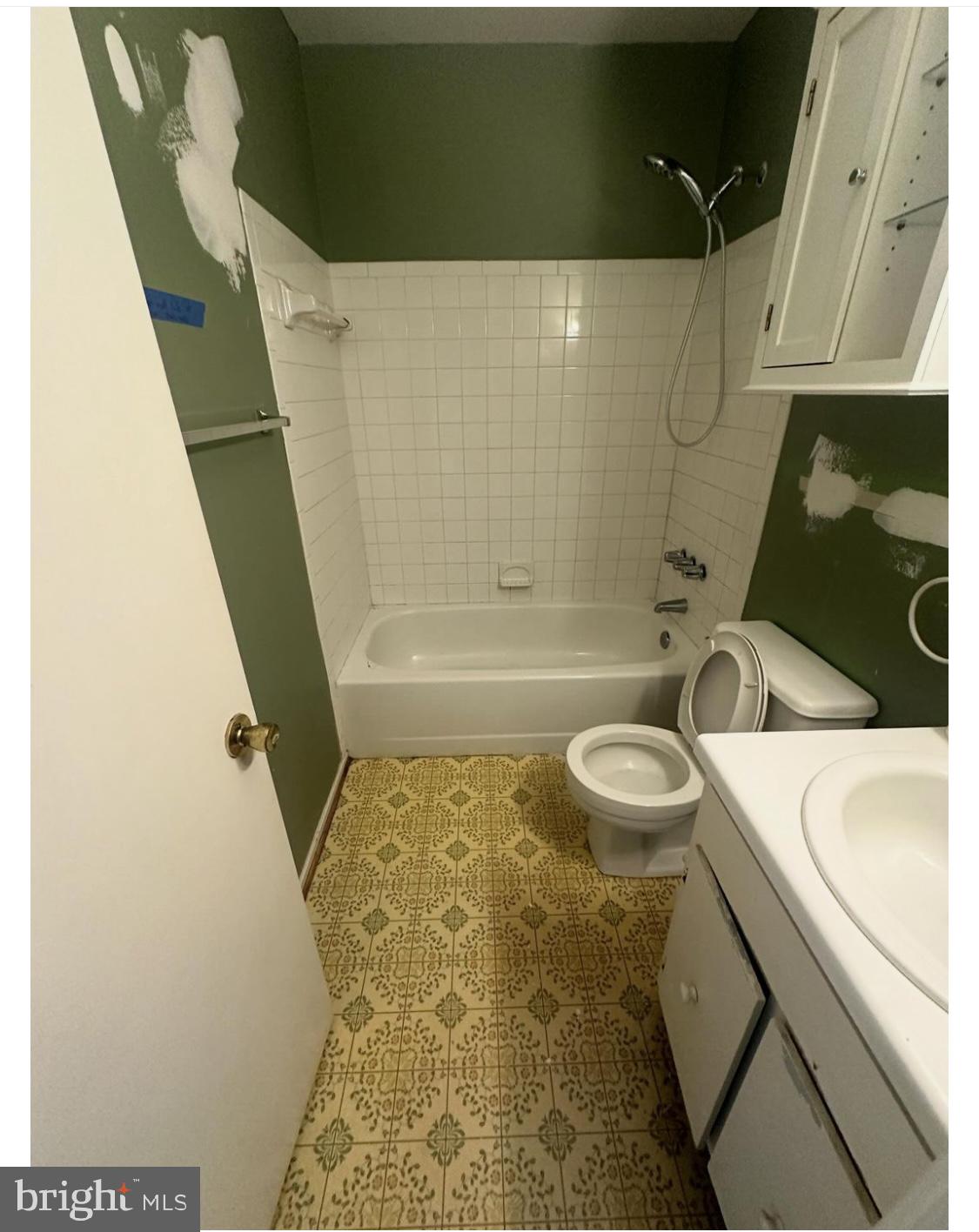 LEXINGTON RUN - Residential