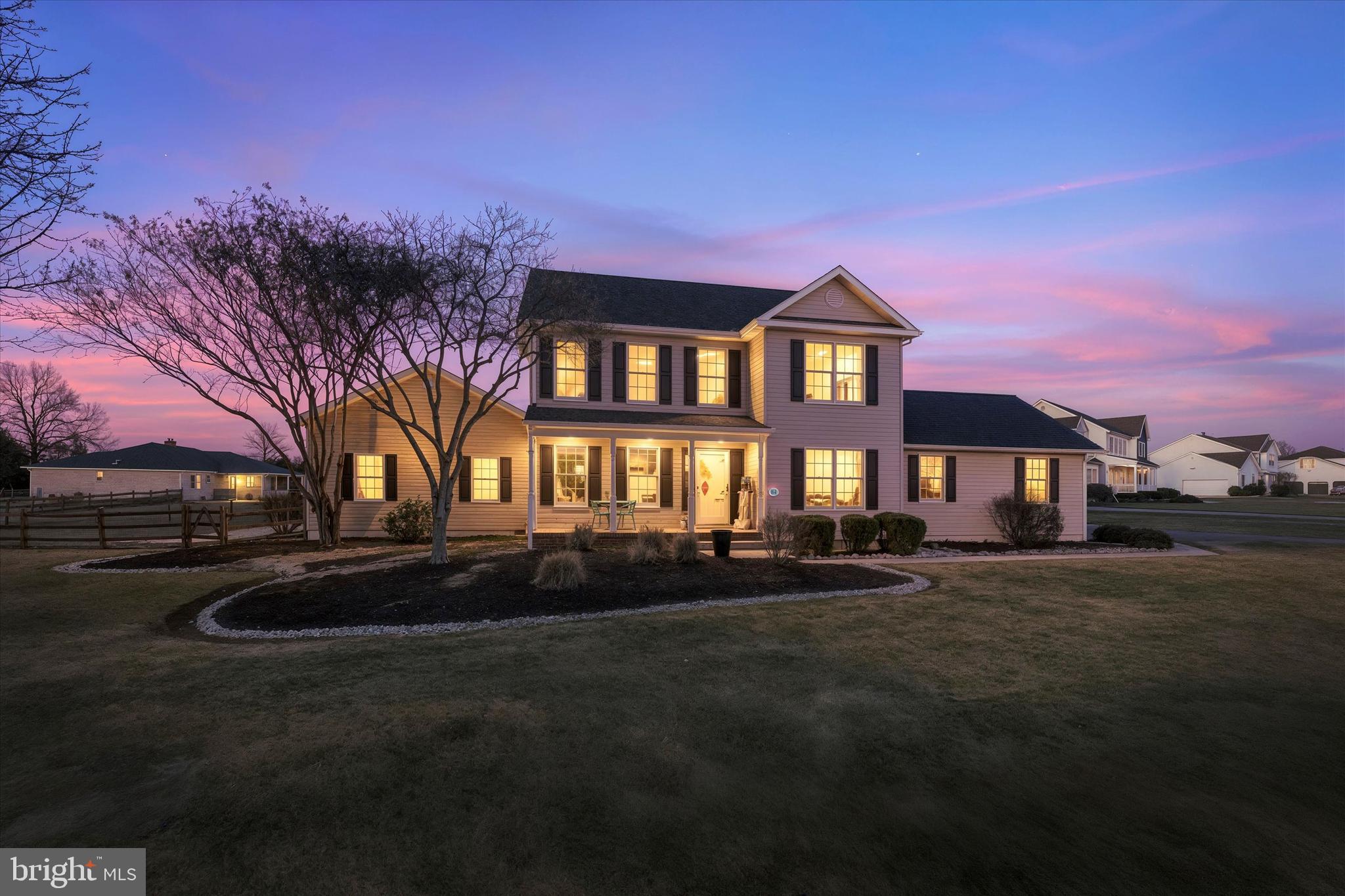 FOX HUNTER CROSSIN - Residential