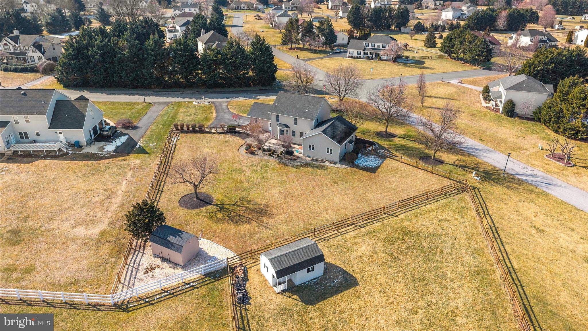 FOX HUNTER CROSSIN - Residential