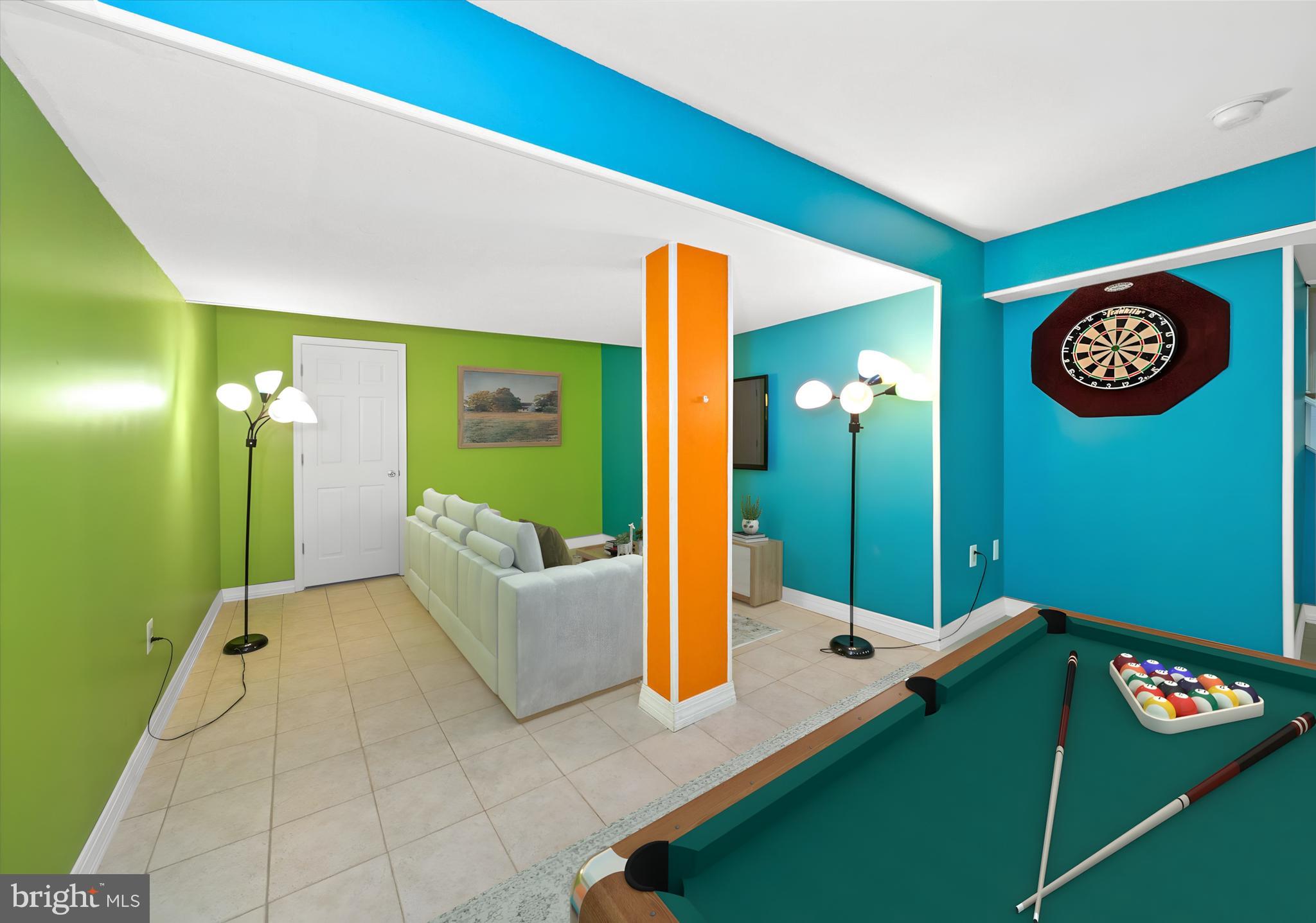 FOX HUNTER CROSSIN - Residential