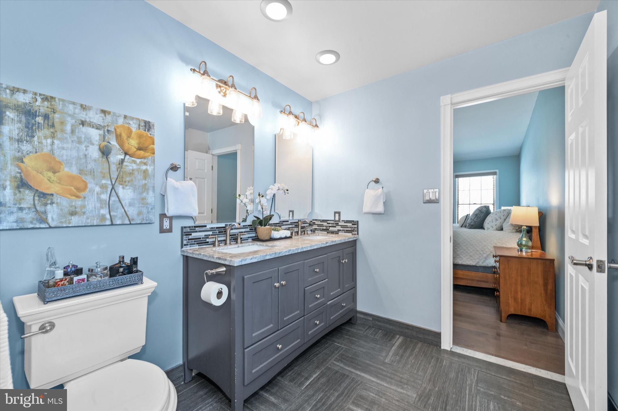 FOX HUNTER CROSSIN - Residential