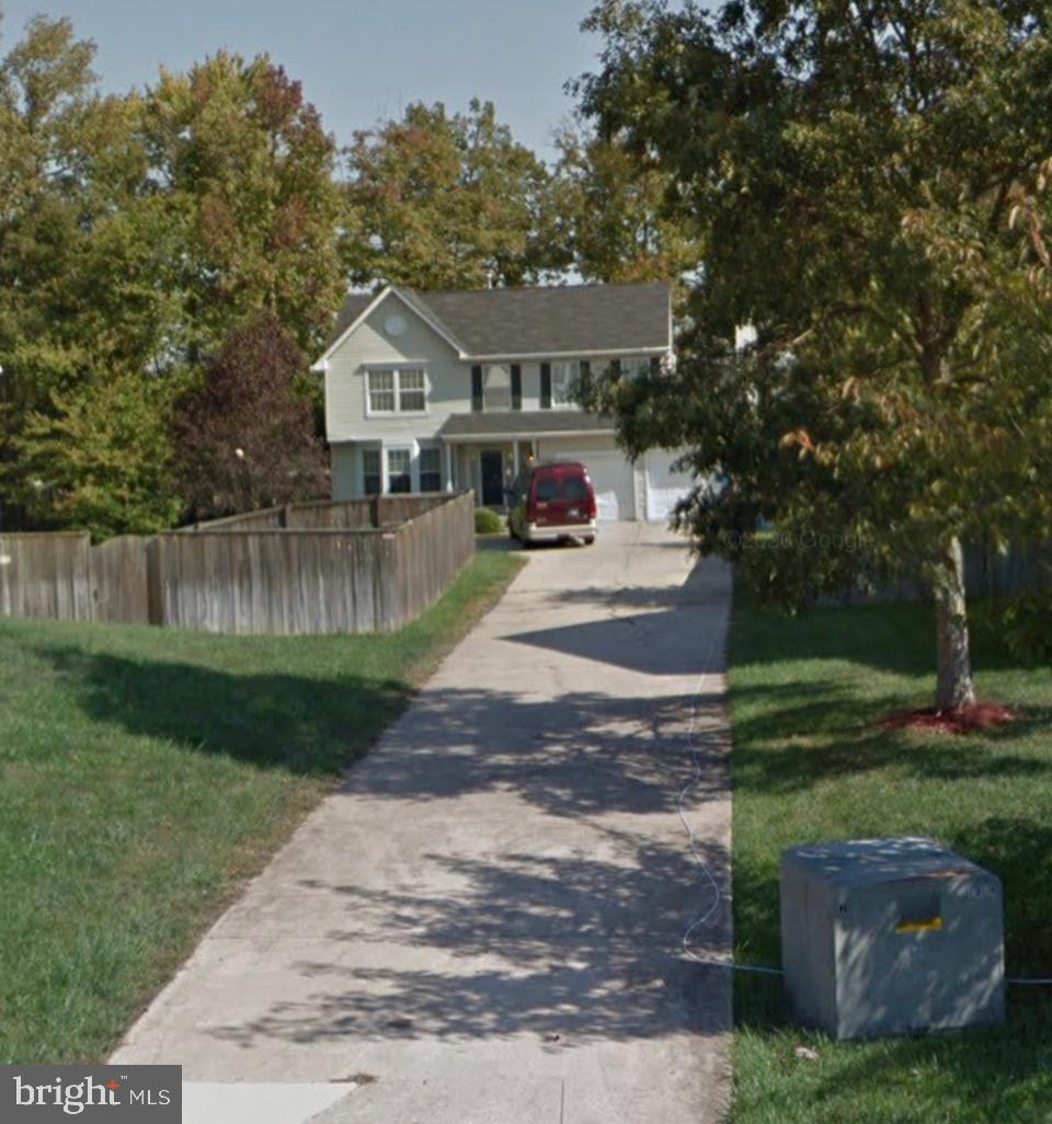 ASHFORD OAKS - Residential