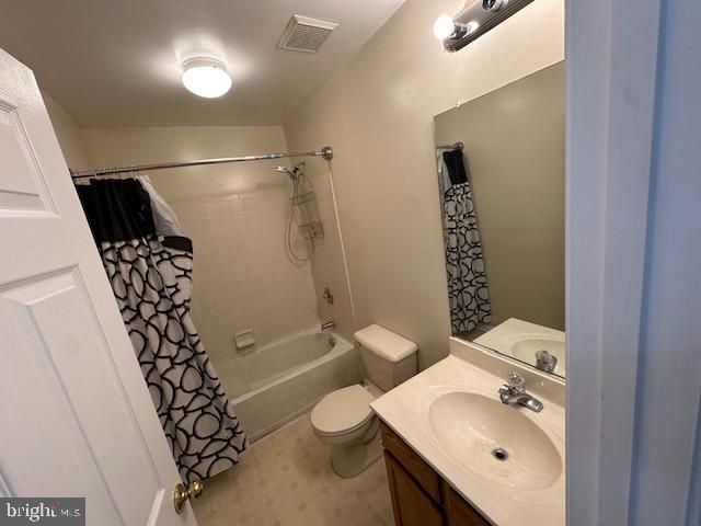 ASHFORD OAKS - Residential