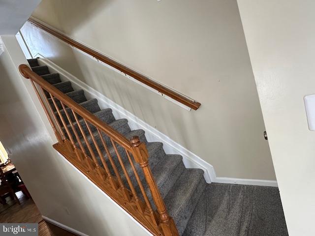 ASHFORD OAKS - Residential