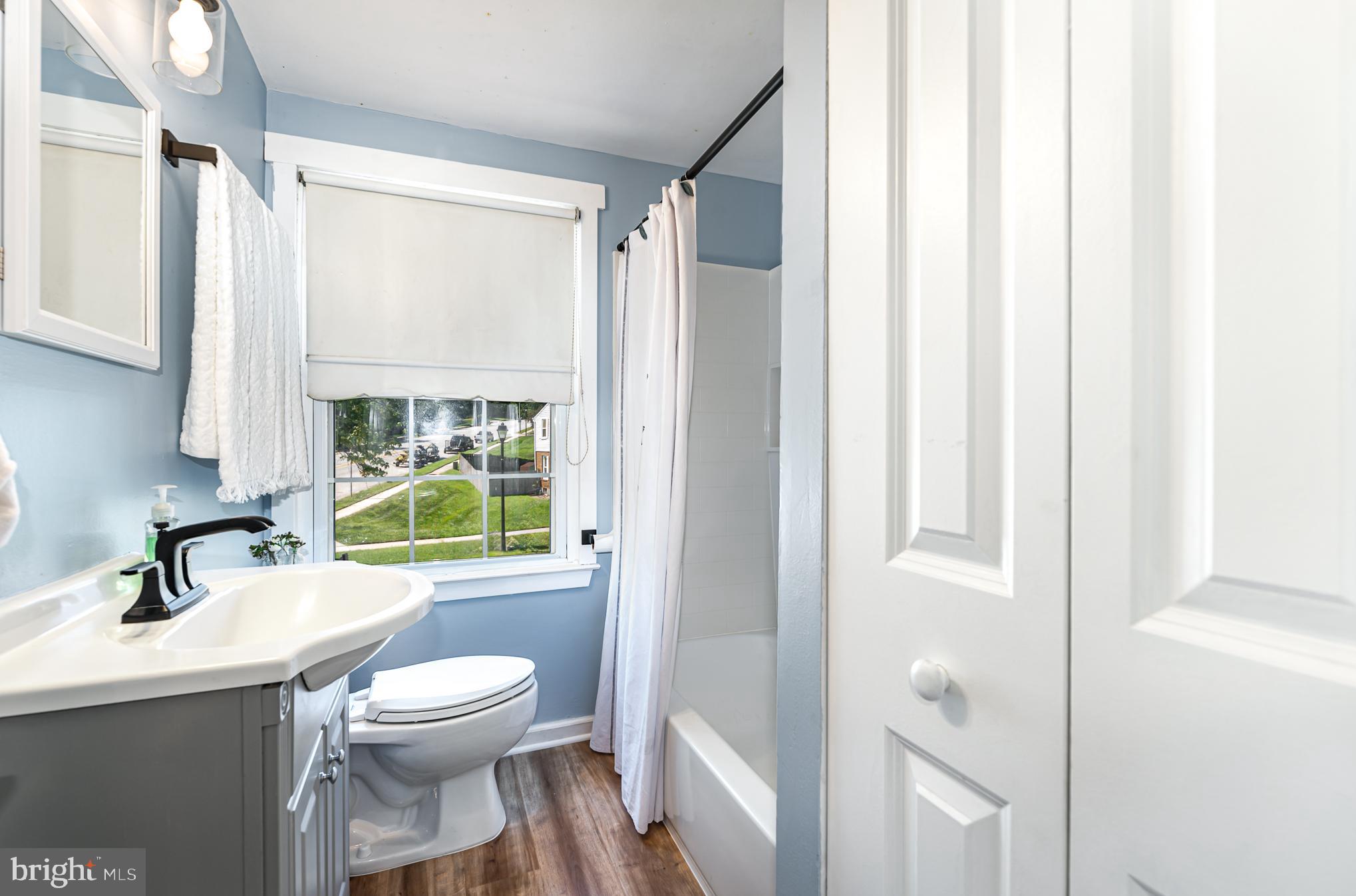 BELMONT CONDOMINIUMS - Residential