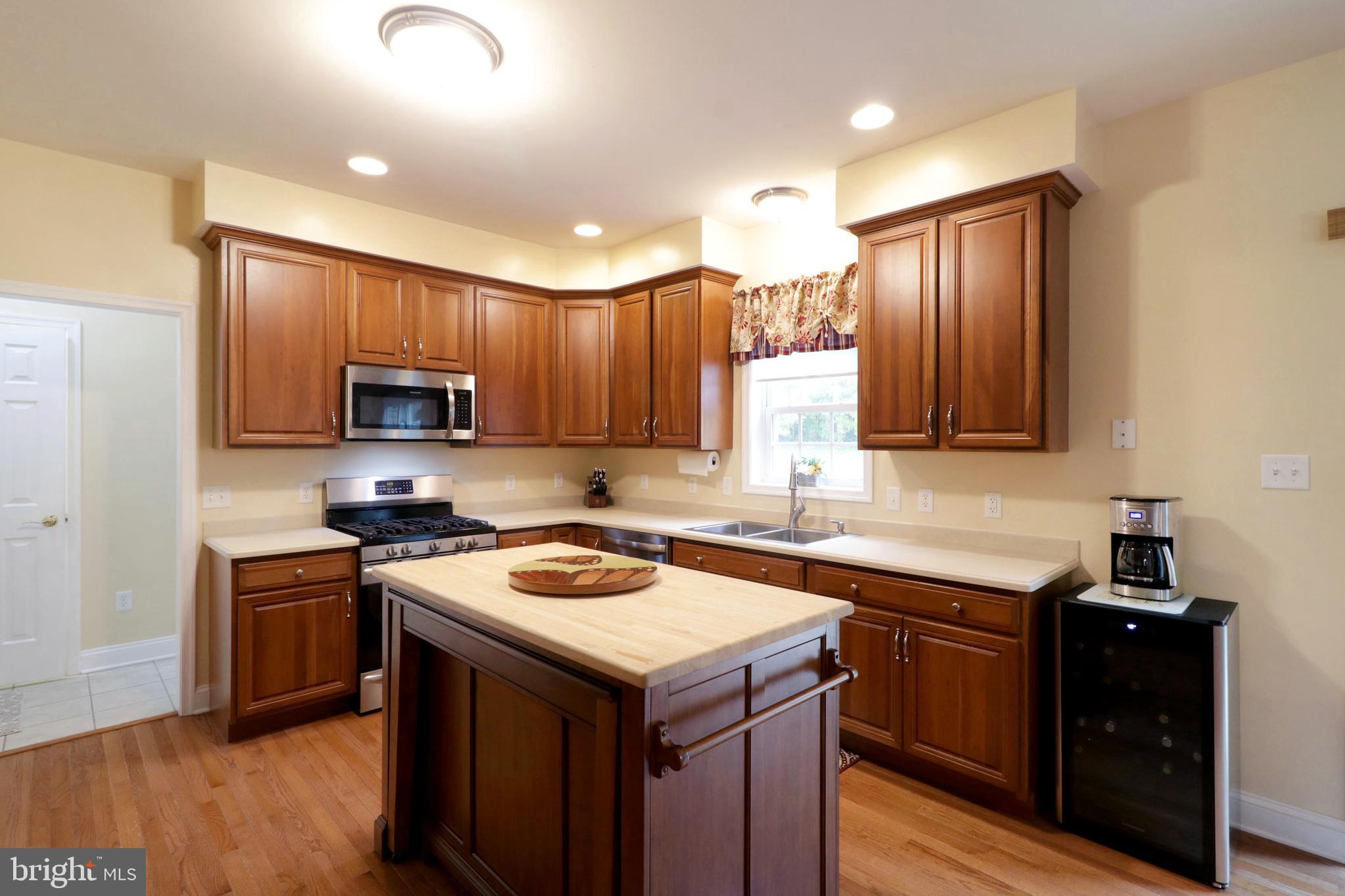 SAWMILL ACRES - Residential