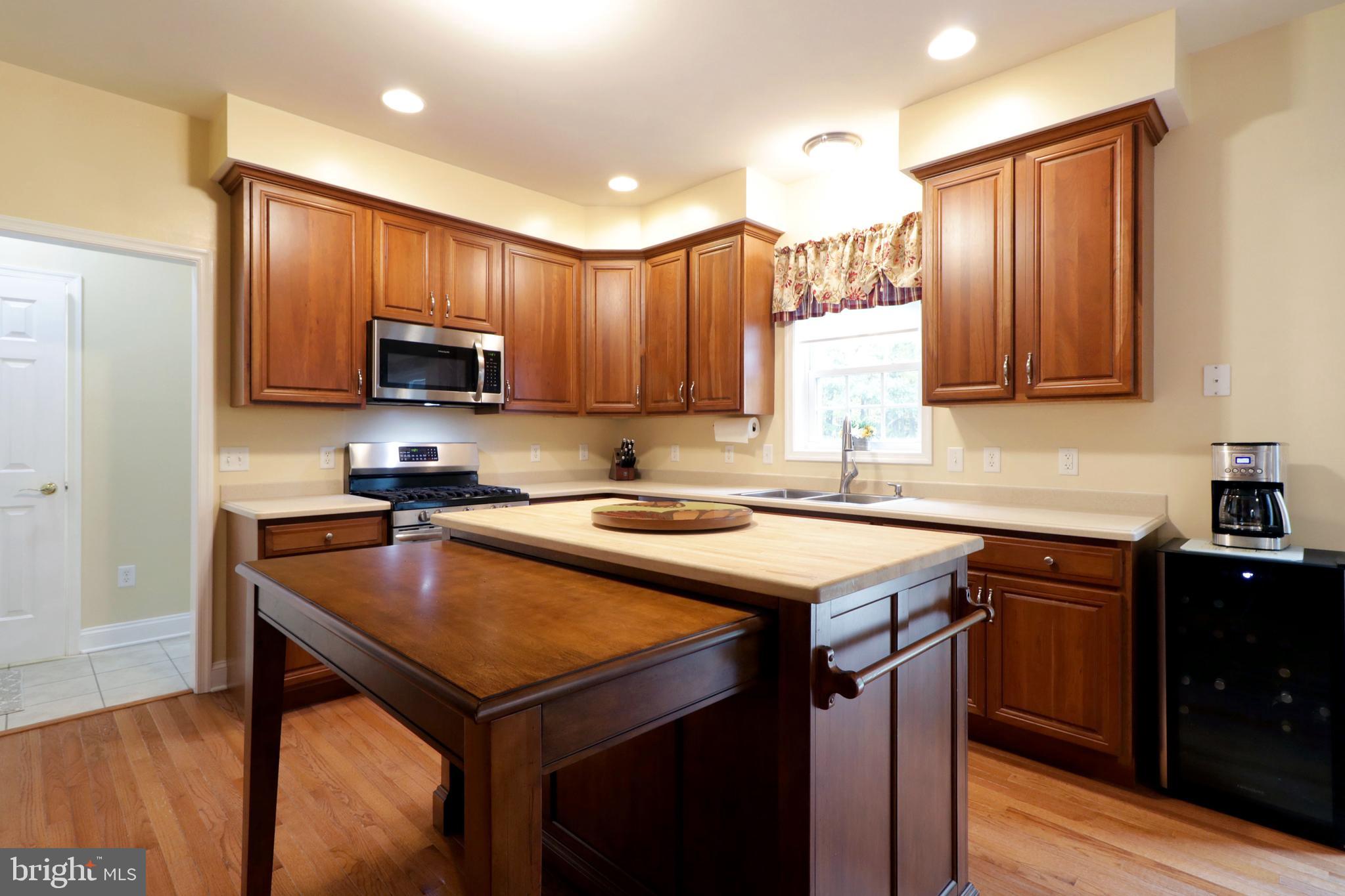 SAWMILL ACRES - Residential