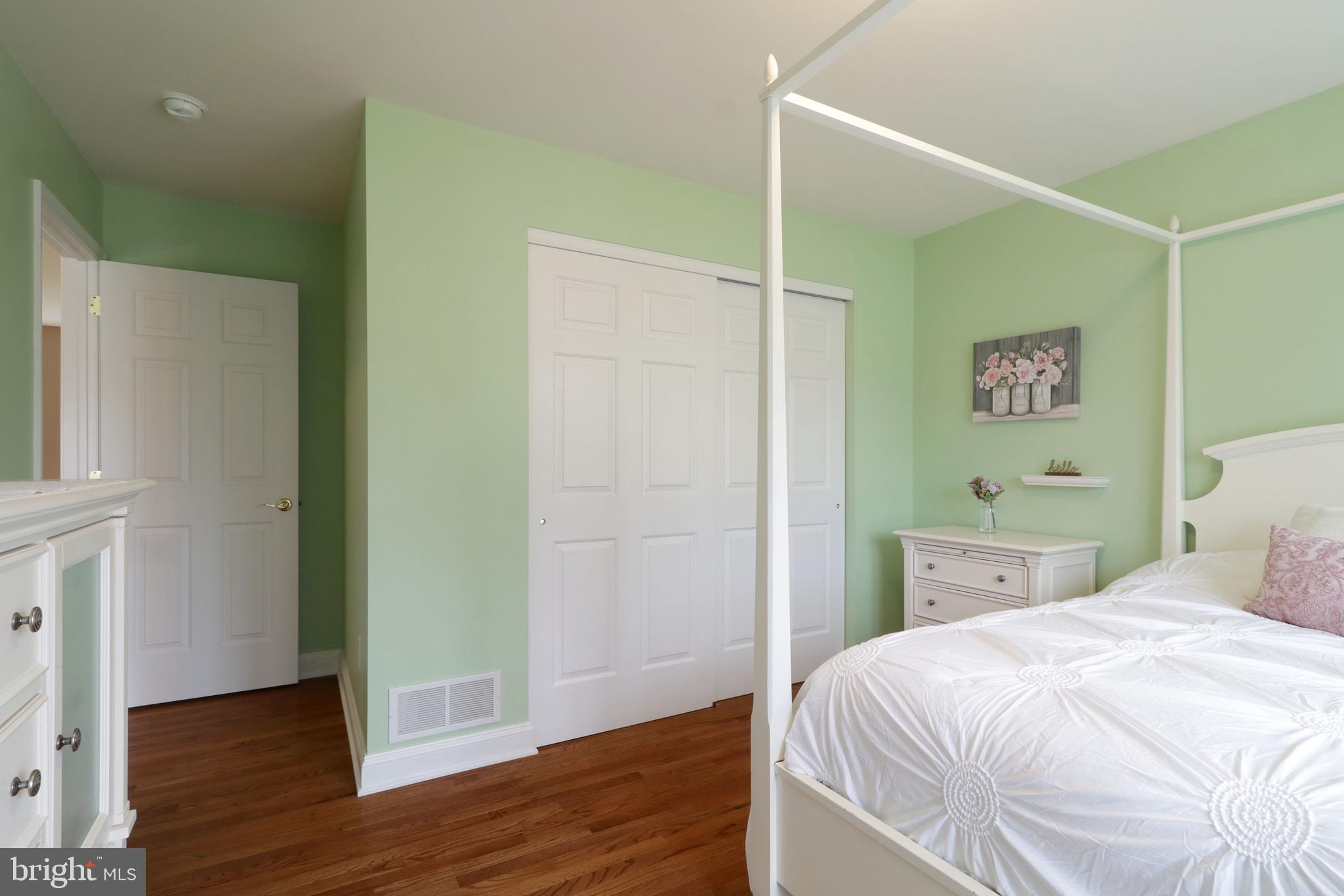 SAWMILL ACRES - Residential
