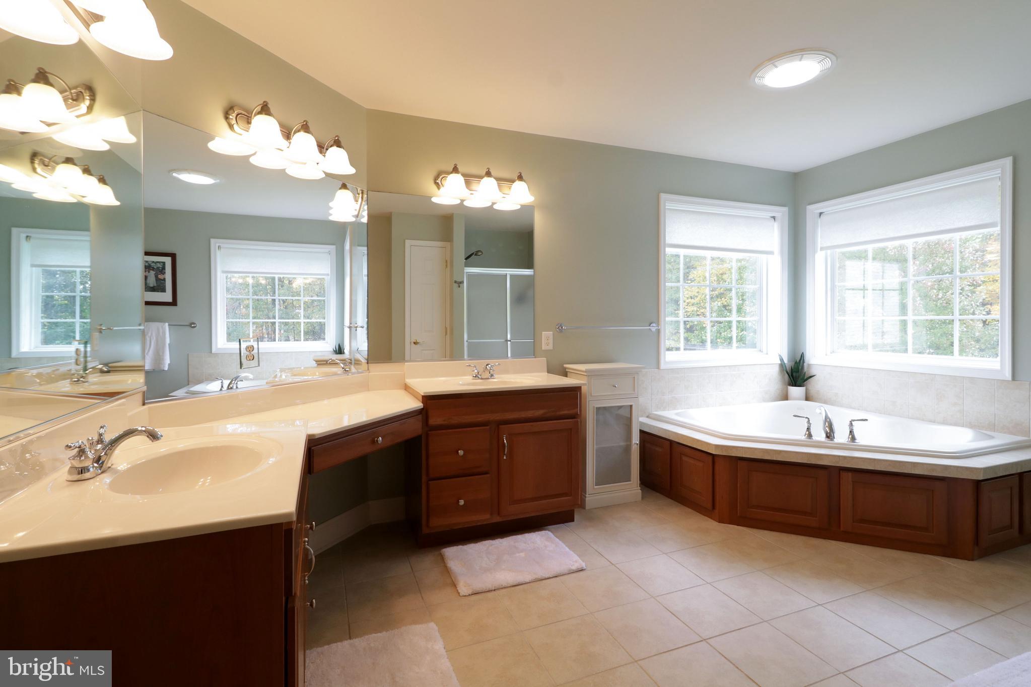SAWMILL ACRES - Residential