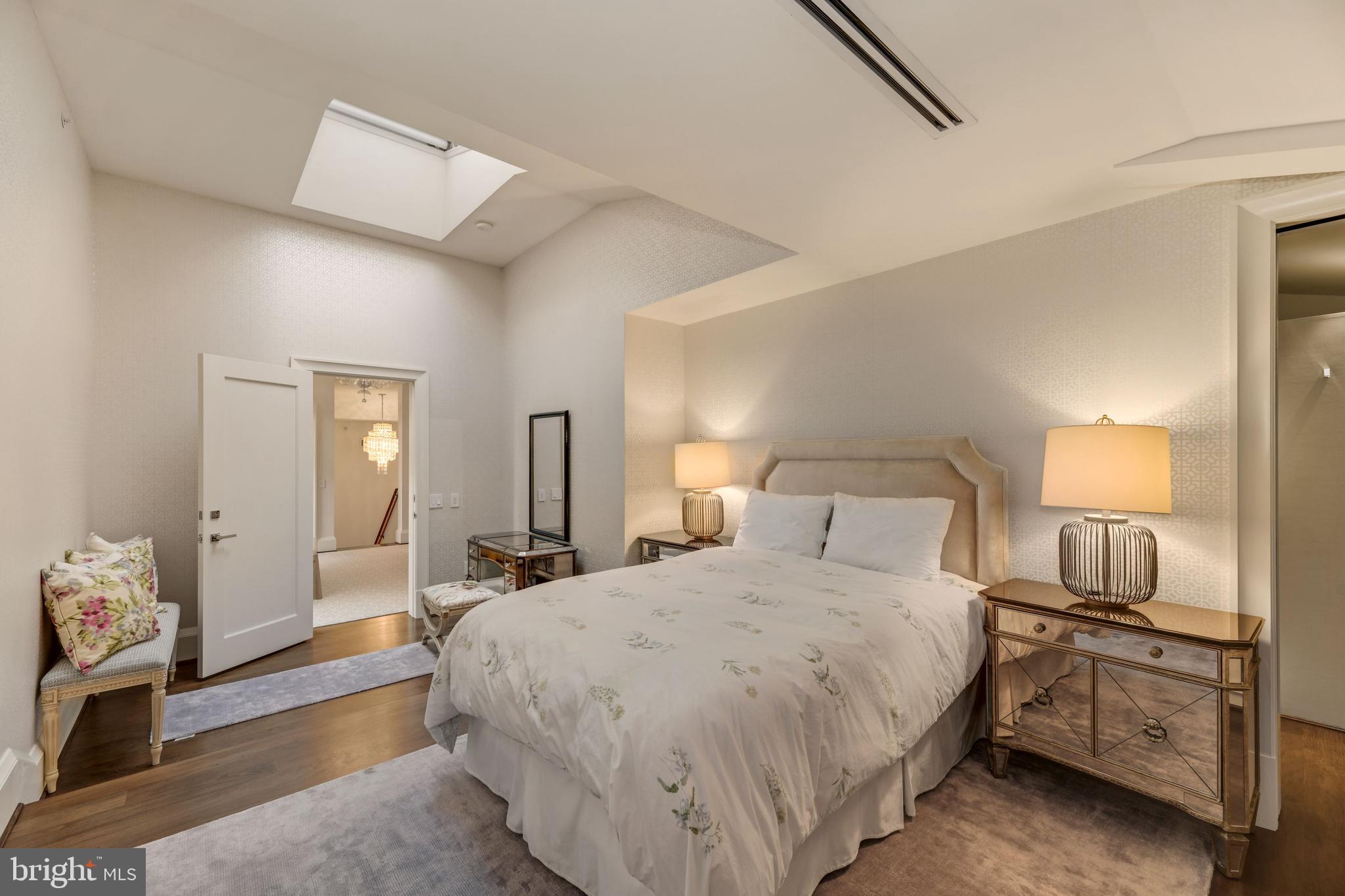 GEORGETOWN - Residential