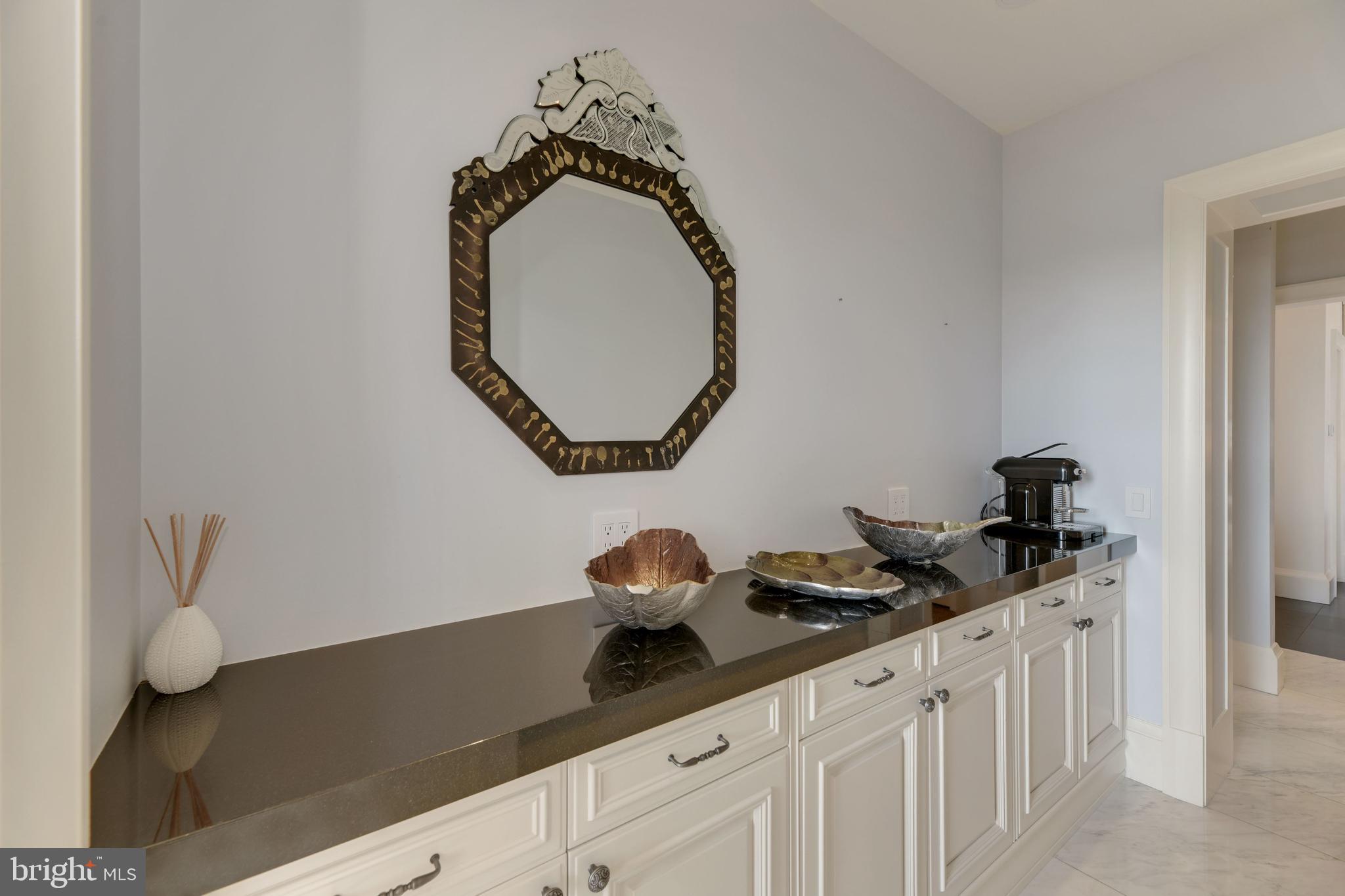 GEORGETOWN - Residential