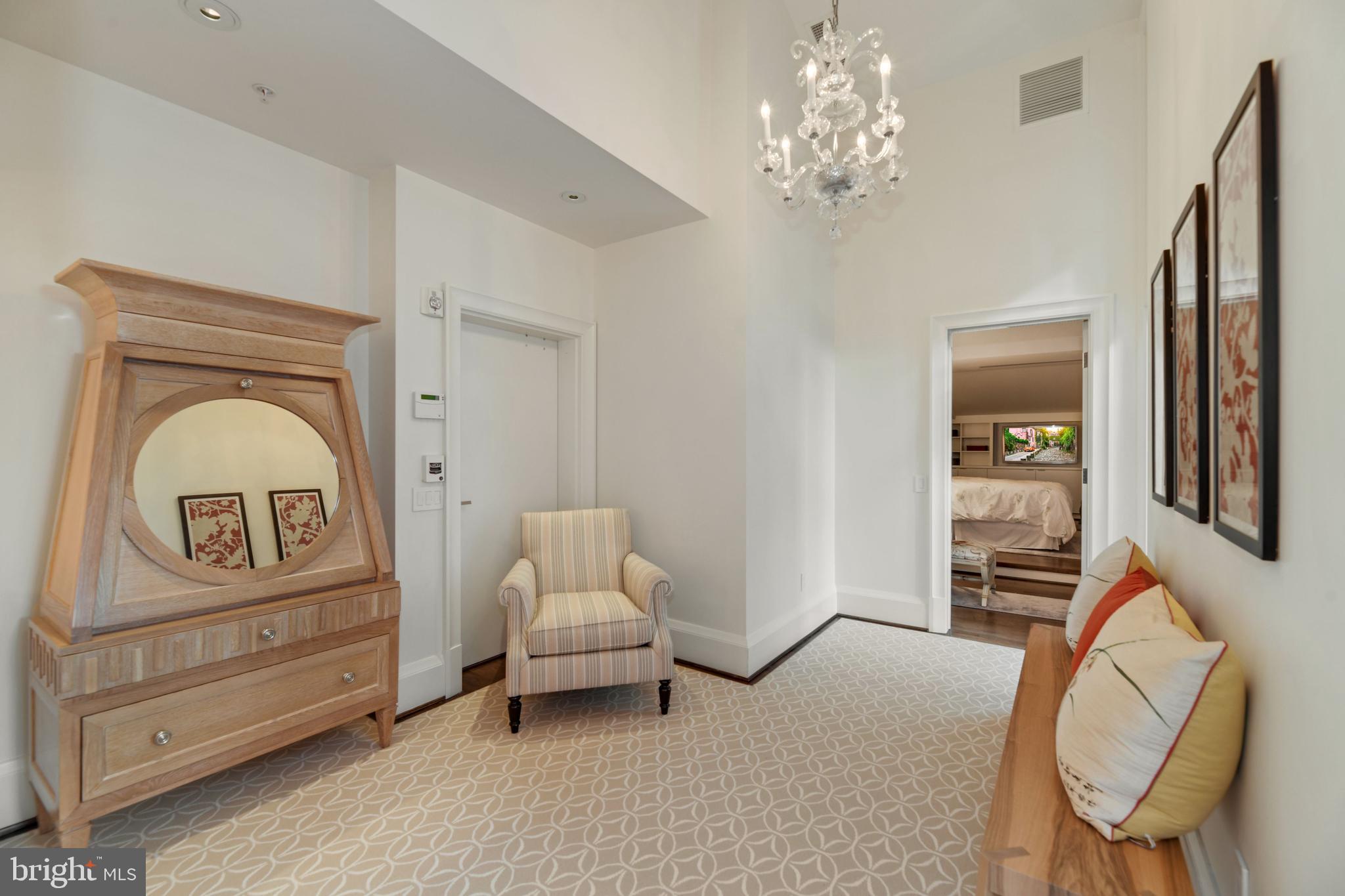 GEORGETOWN - Residential