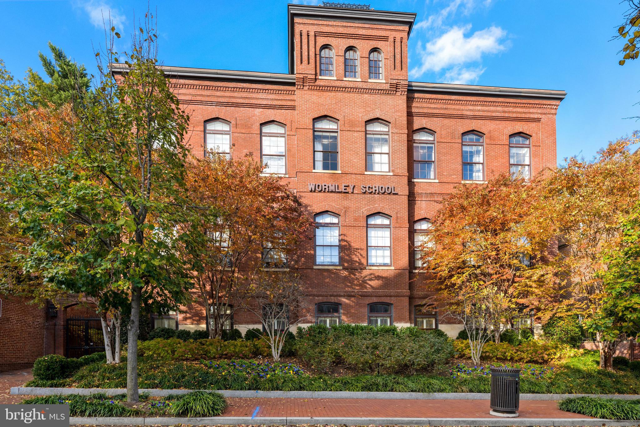 GEORGETOWN - Residential