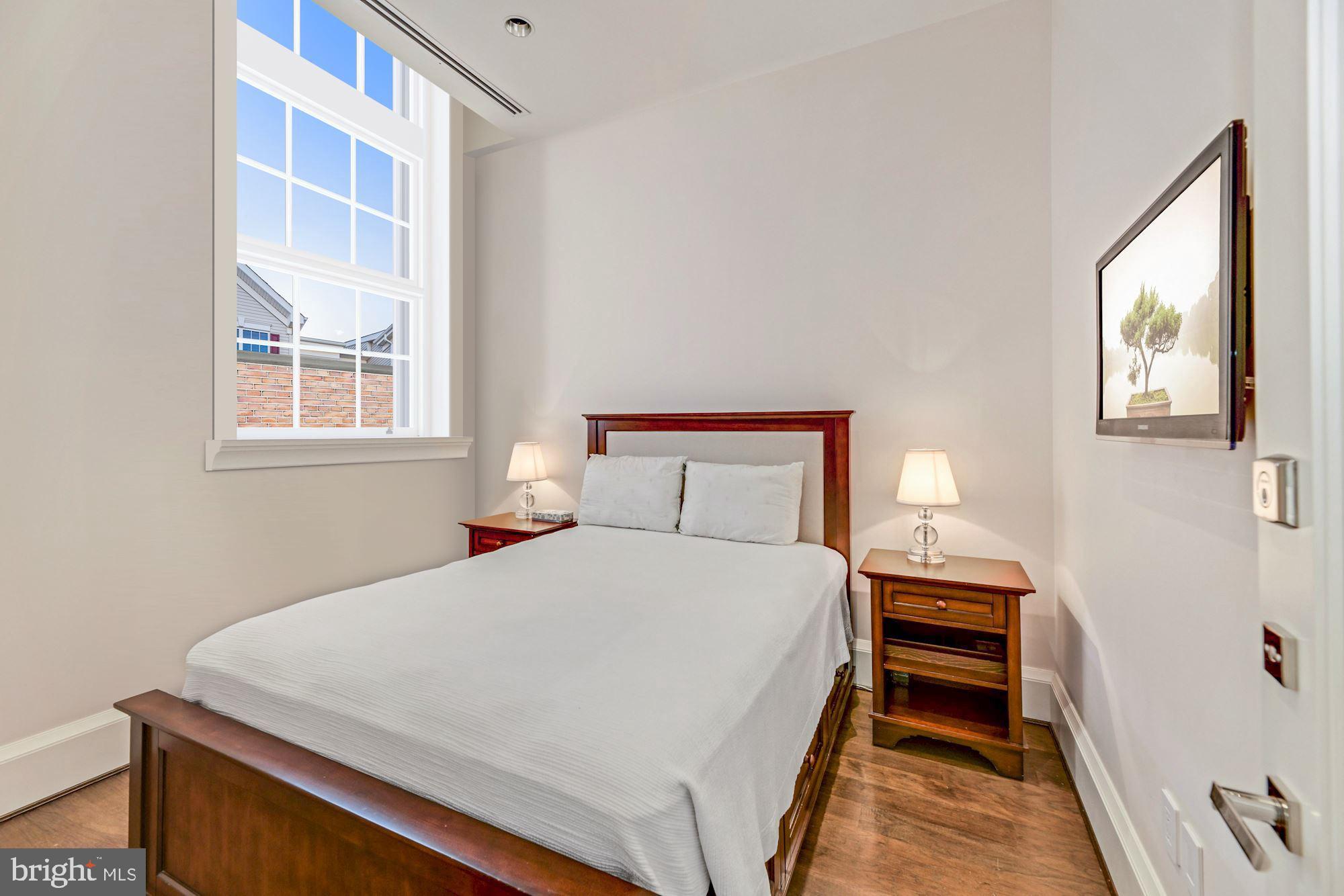 GEORGETOWN - Residential